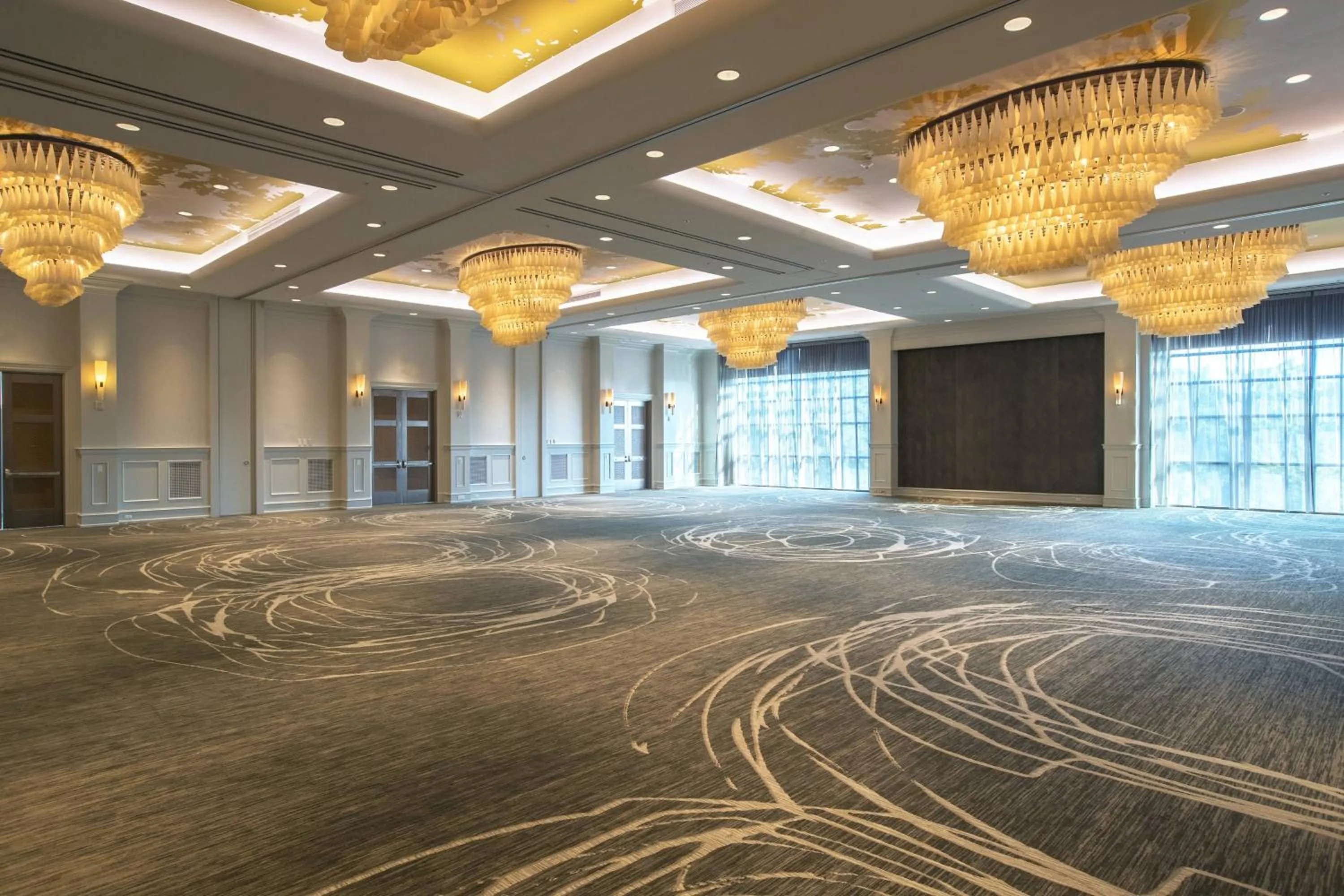 Meeting/conference room in Renaissance Raleigh North Hills Hotel