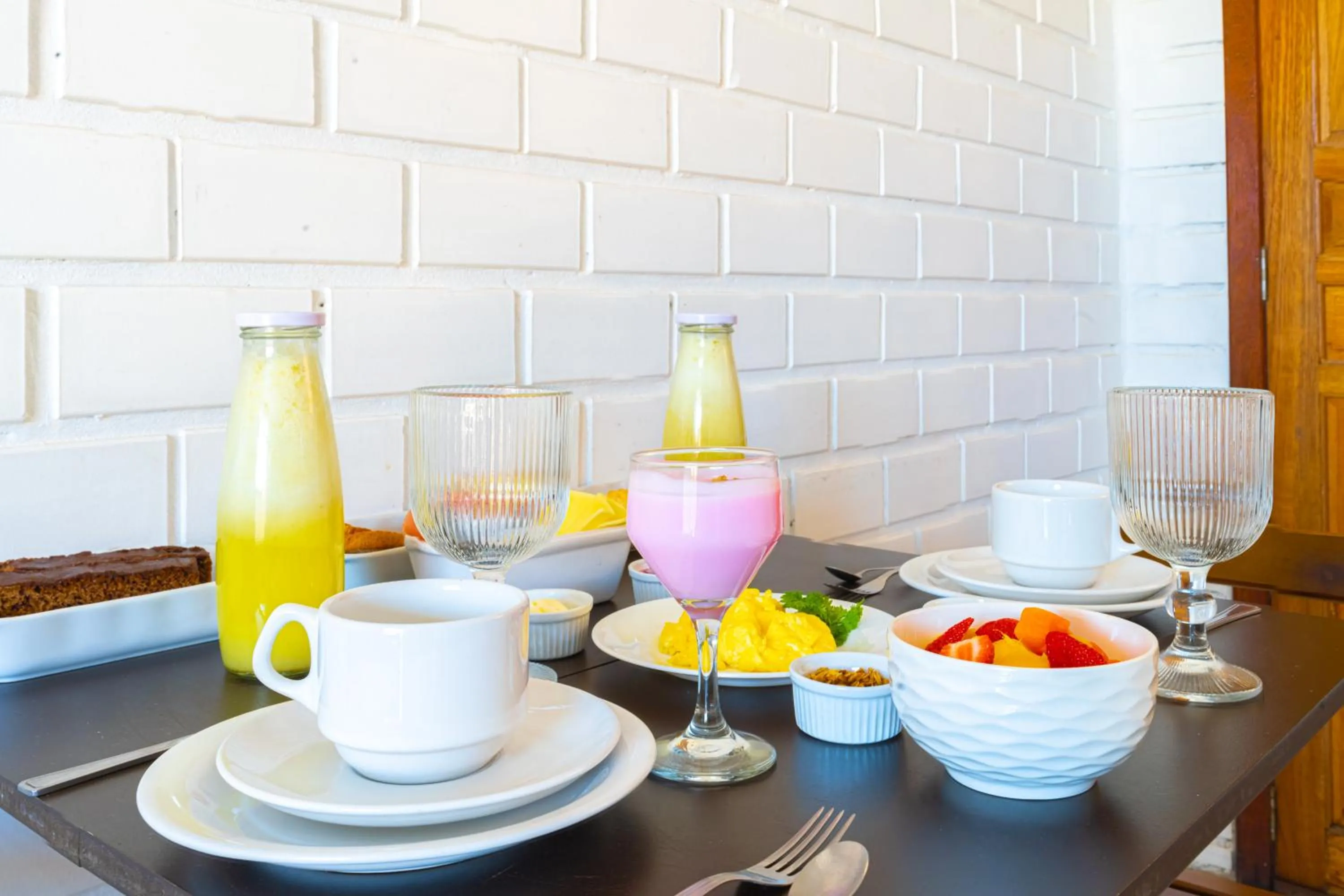 Breakfast in Pousada Hanalie by - Easy Hotéis