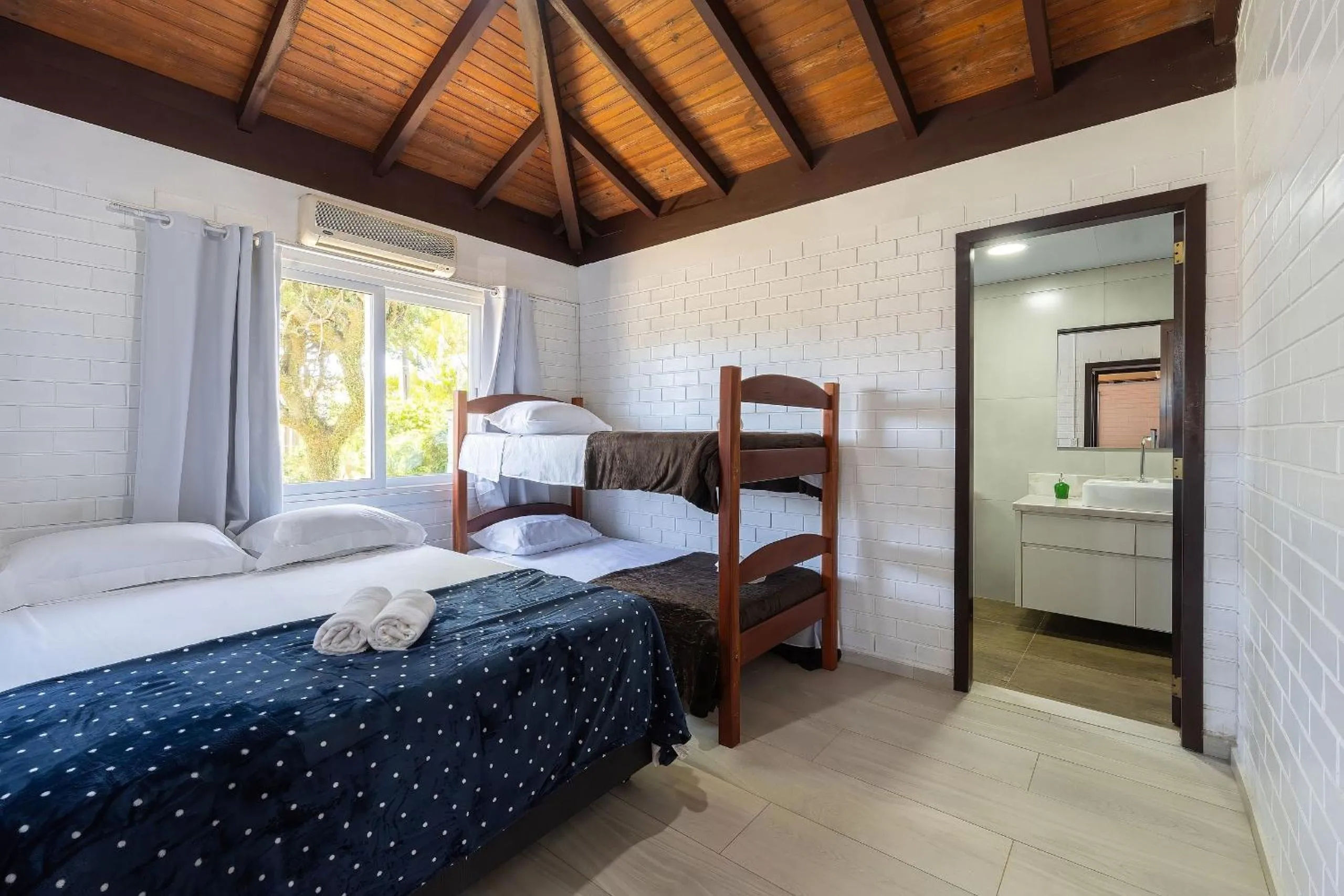 Bedroom, Bed in Pousada Hanalie by - Easy Hotéis