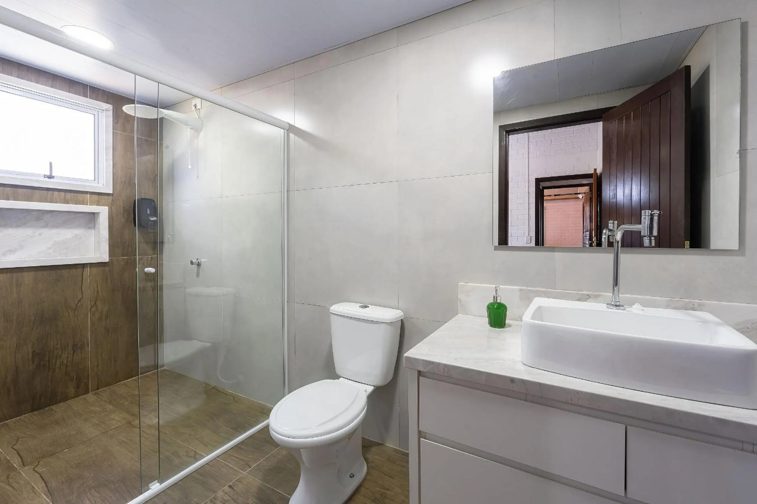 Toilet in Pousada Hanalie by - Easy Hotéis