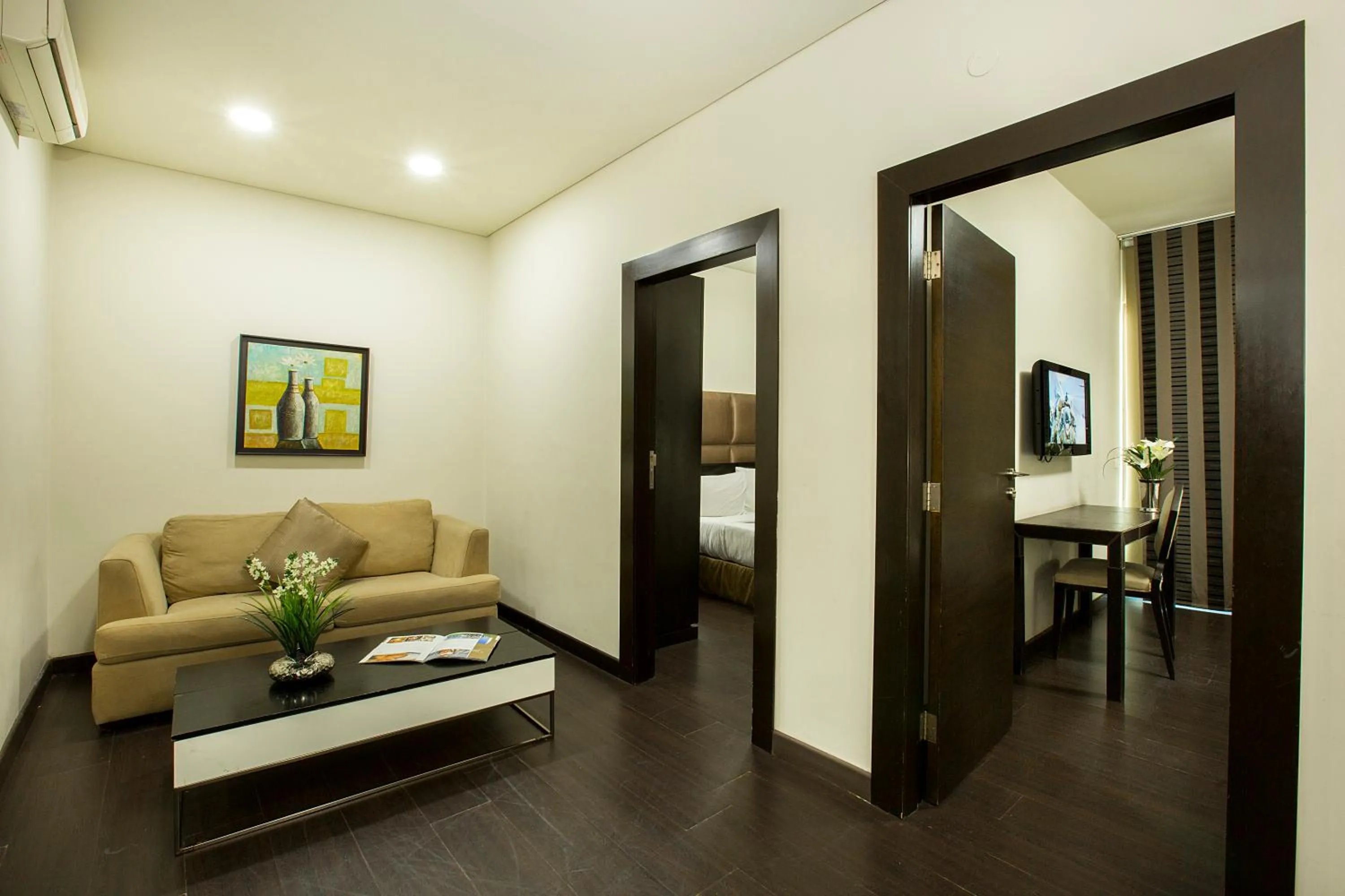 Living room in Orient Queen Homes Hotel