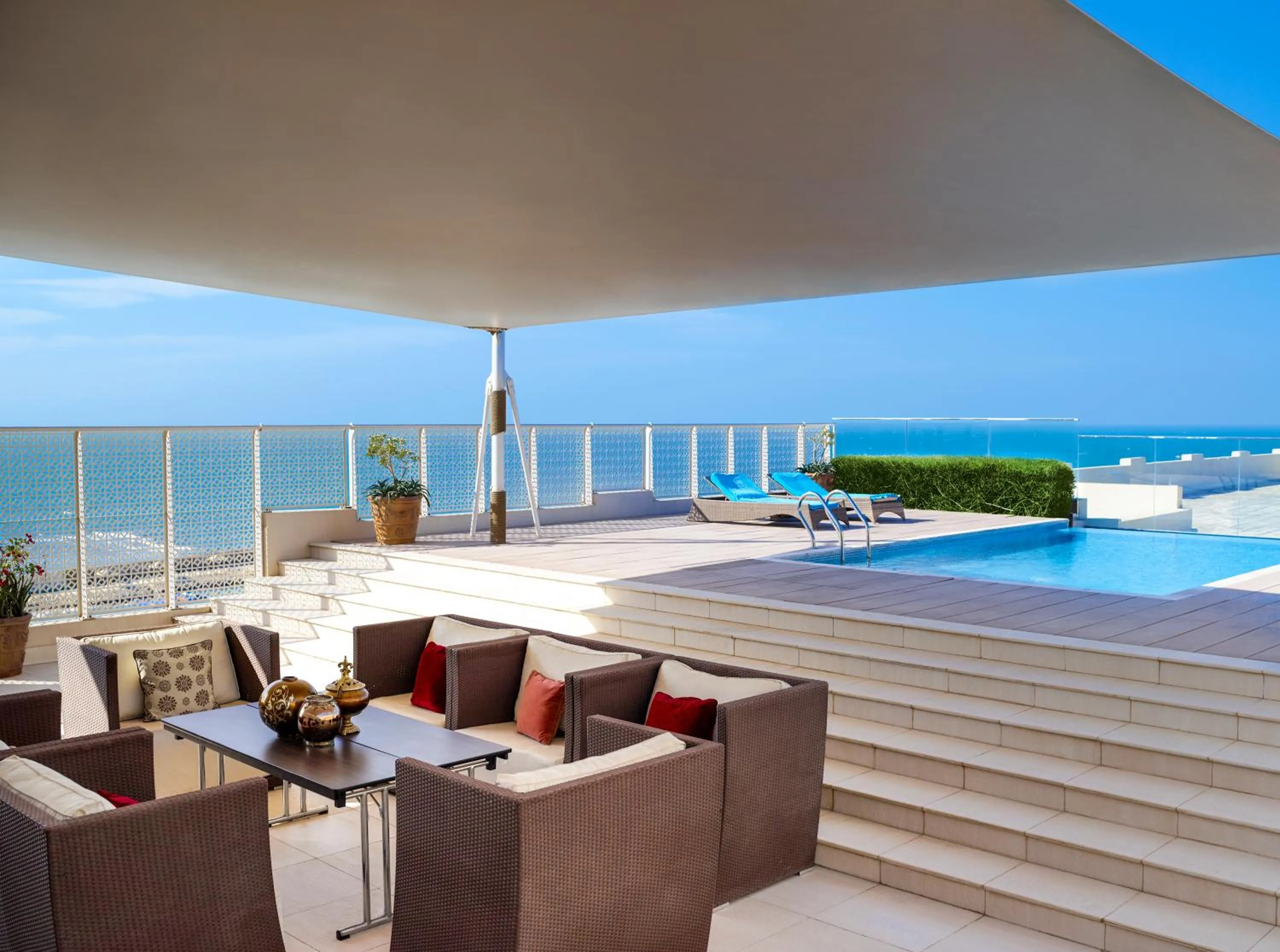 Swimming pool in Sofitel Bahrain Zallaq Thalassa Sea & Spa