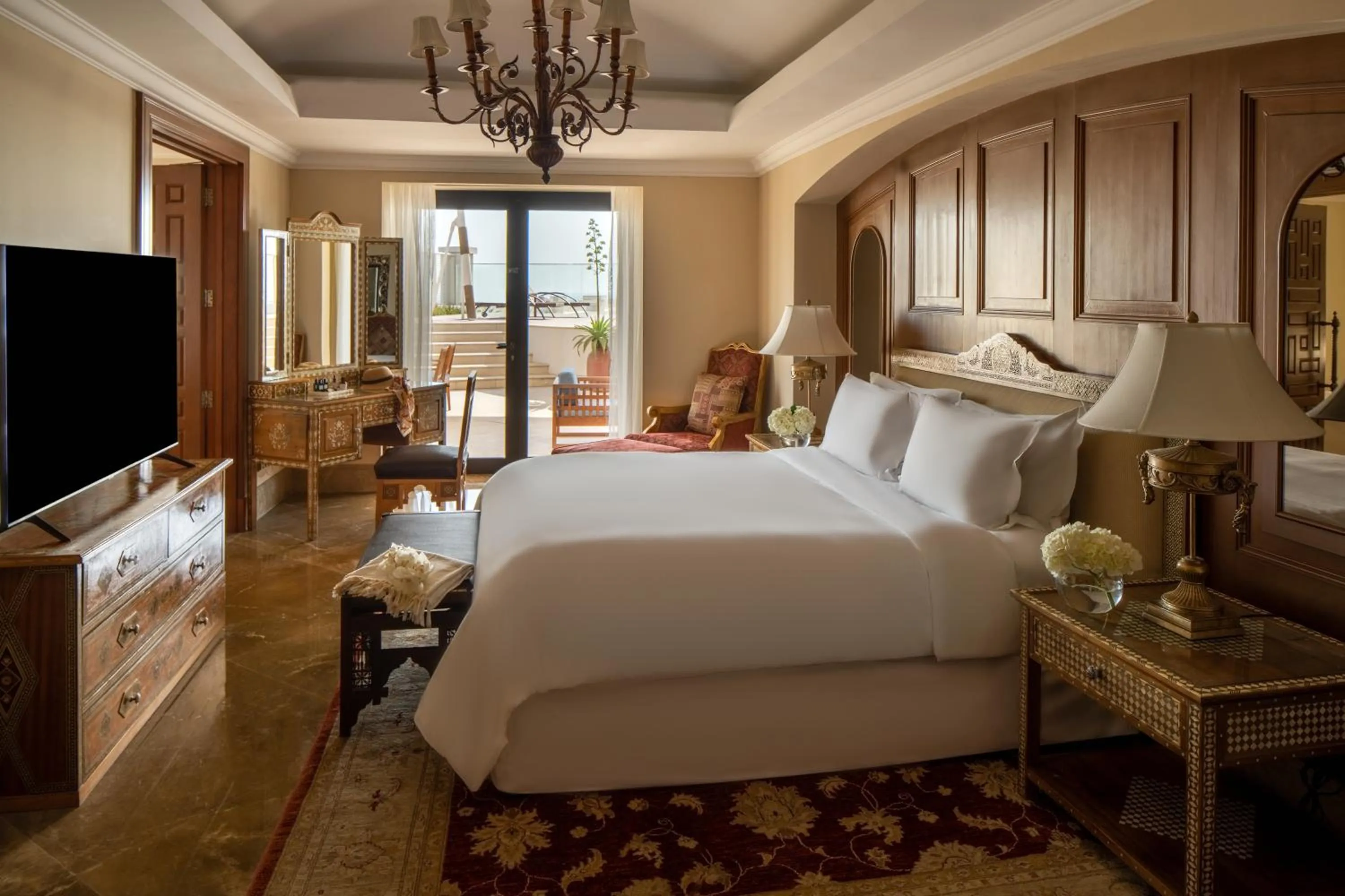 Bed in Sofitel Bahrain Zallaq Thalassa Sea & Spa