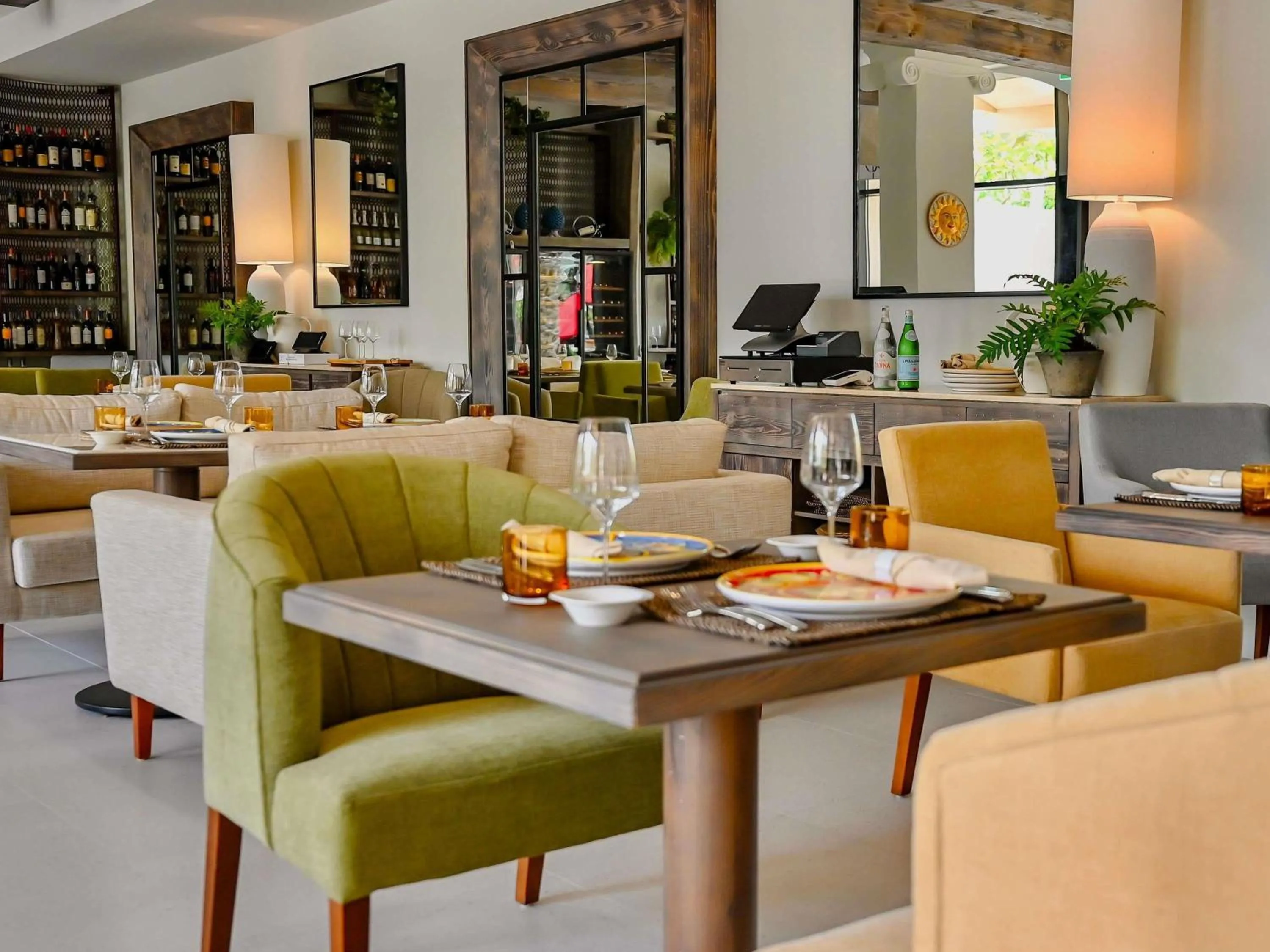 Restaurant/places to eat in Sofitel Bahrain Zallaq Thalassa Sea & Spa