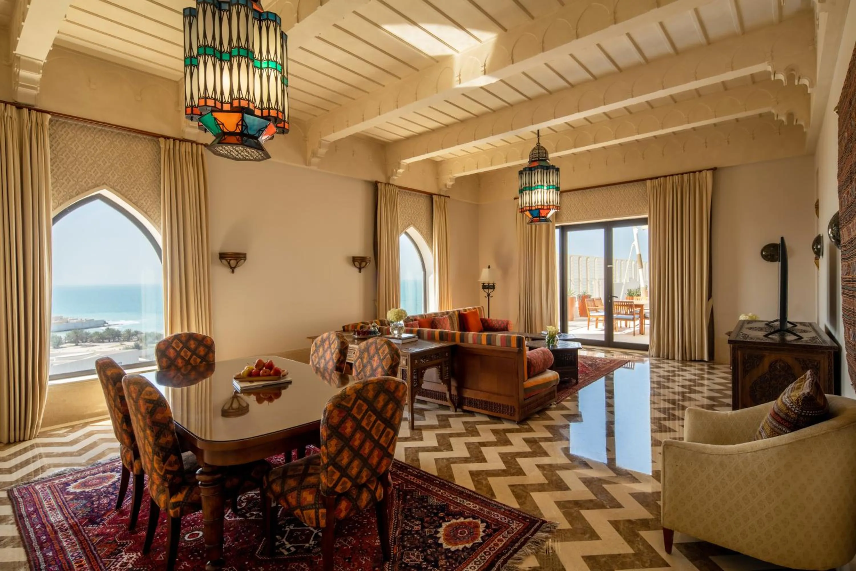 Living room in Sofitel Bahrain Zallaq Thalassa Sea & Spa