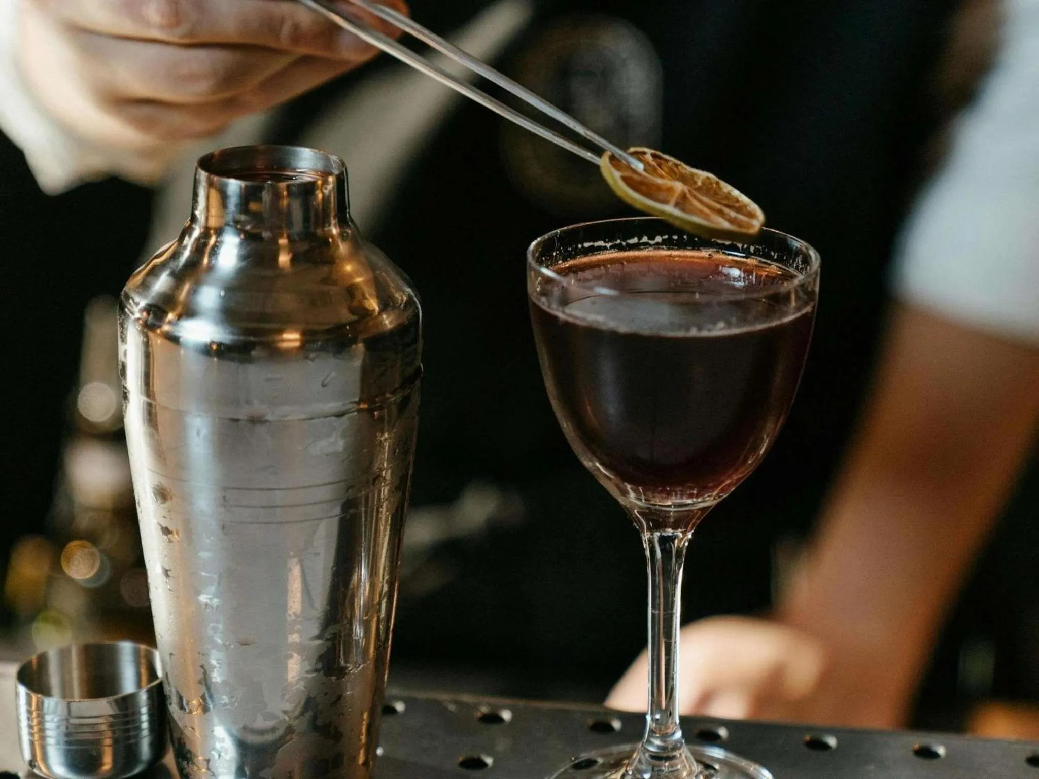 Lounge or bar in Sofitel Bahrain Zallaq Thalassa Sea & Spa