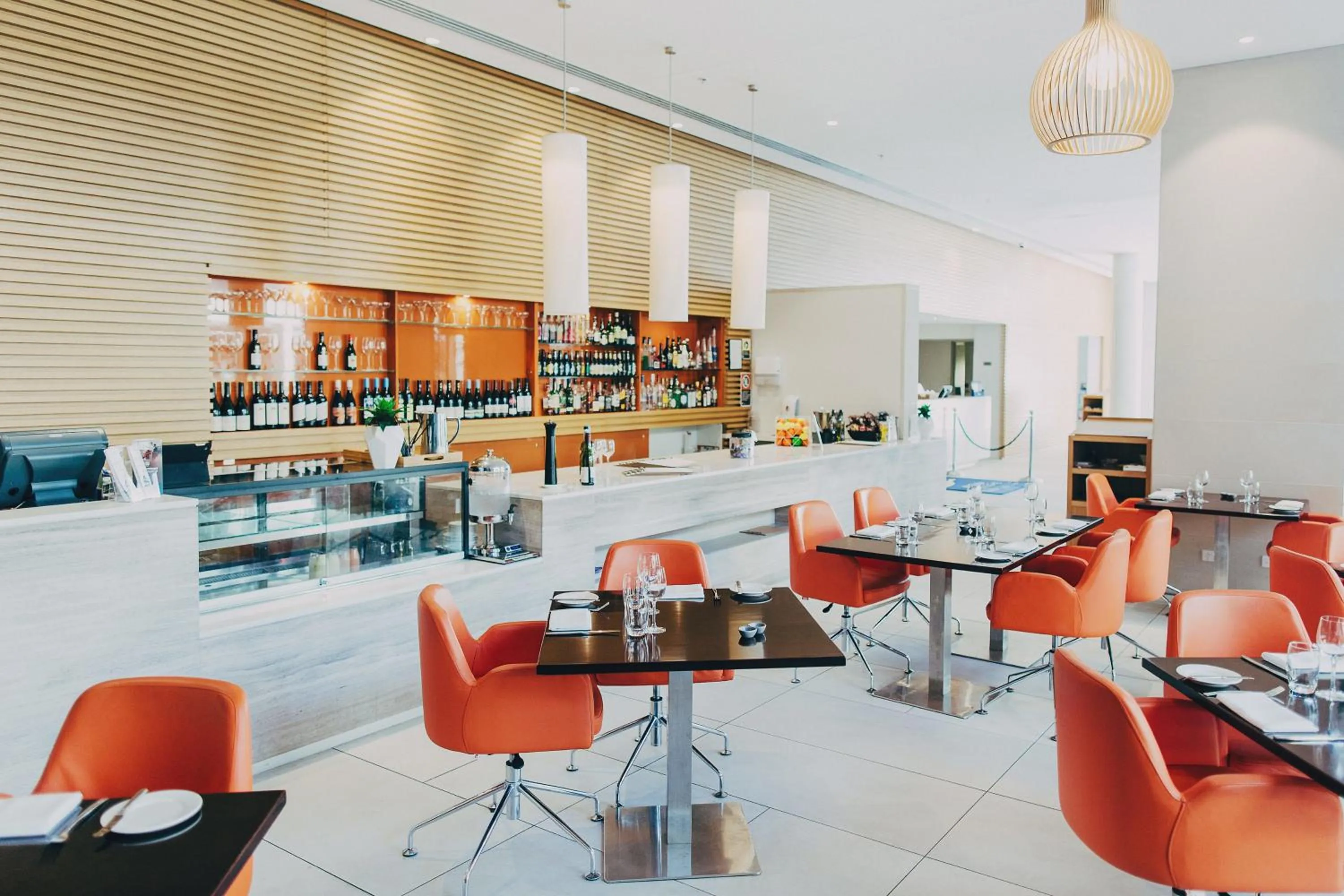 Restaurant/places to eat in Novotel Newcastle Beach