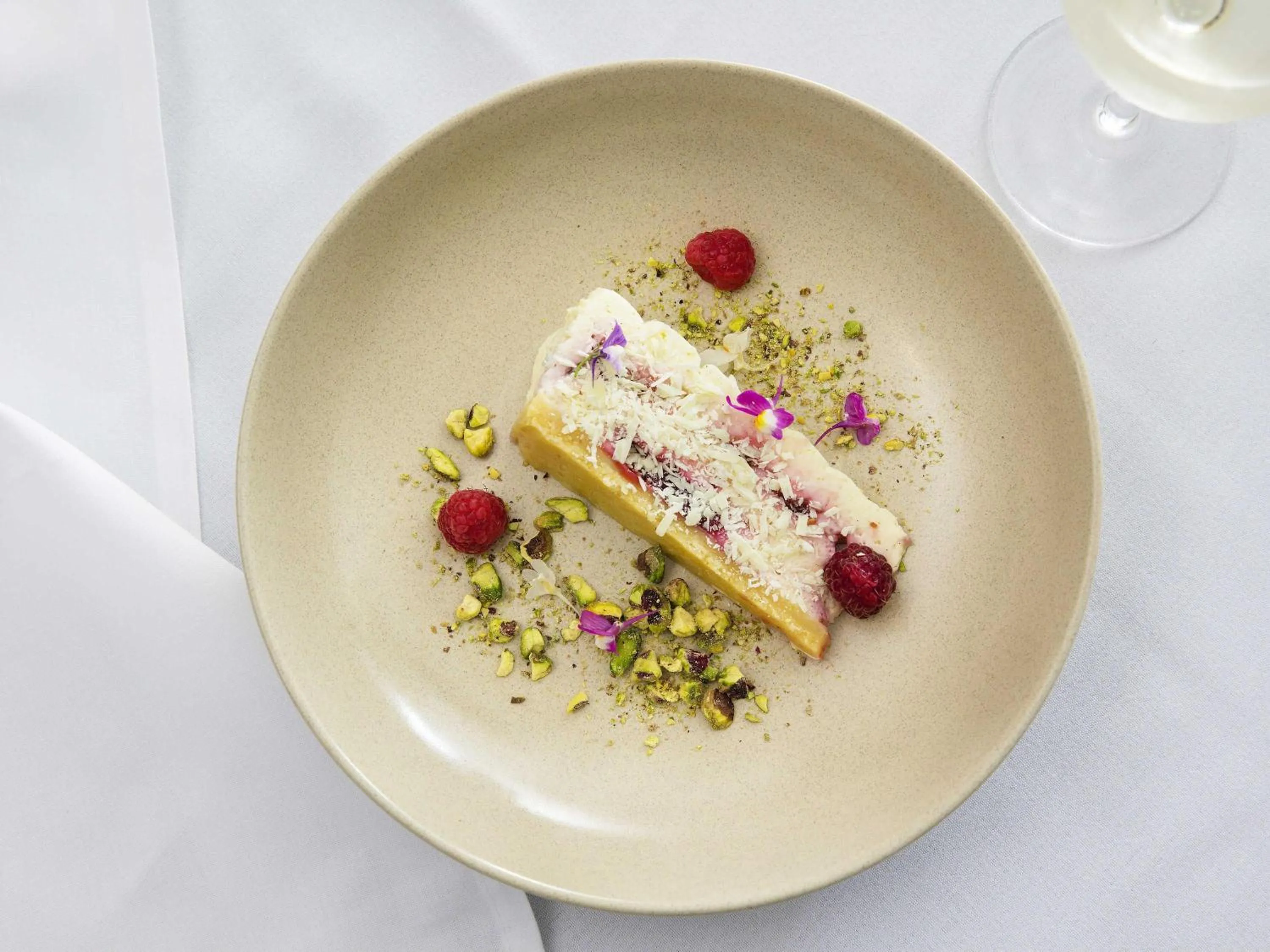 Restaurant/places to eat in Novotel Newcastle Beach