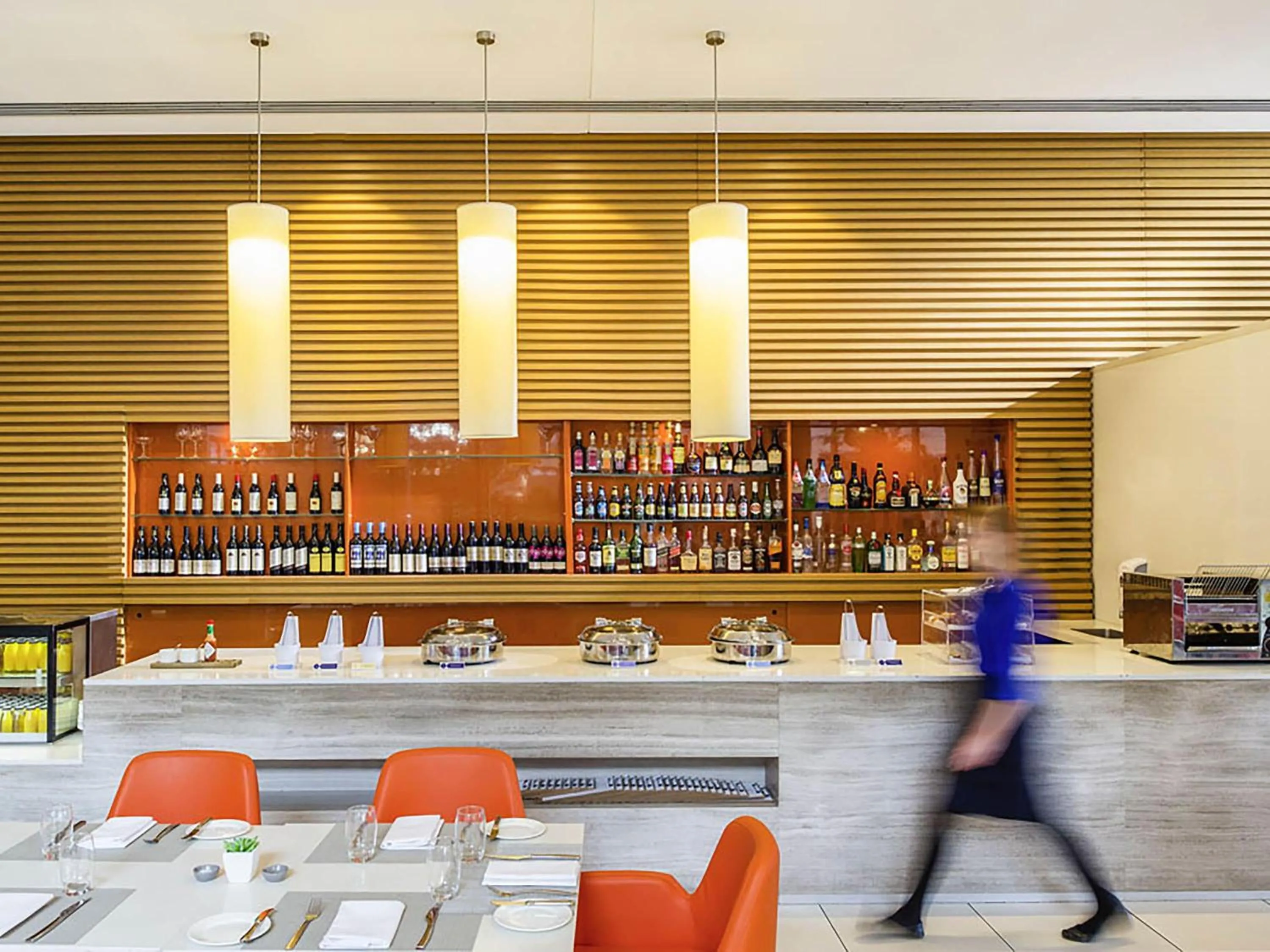 Restaurant/places to eat in Novotel Newcastle Beach