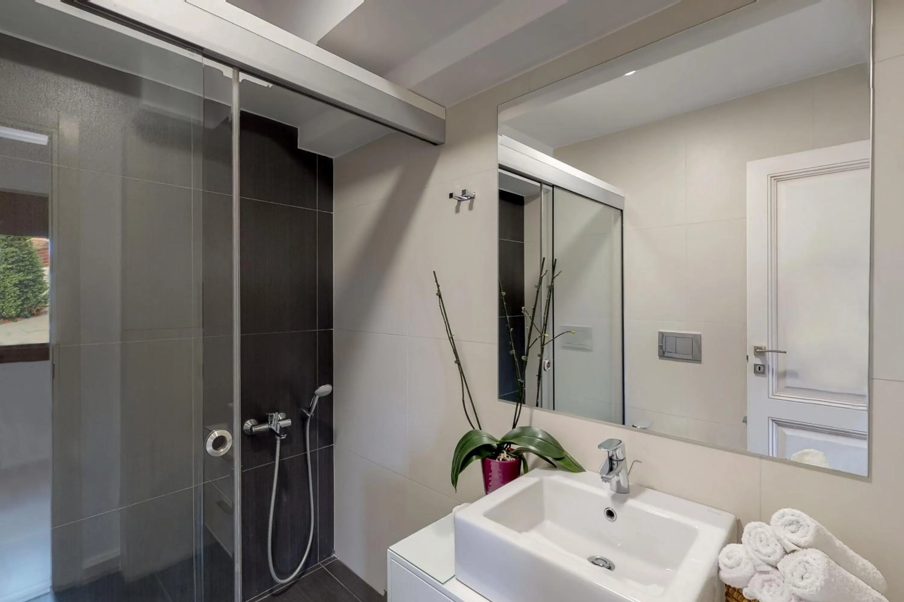 Shower in Ocean Villas Complex