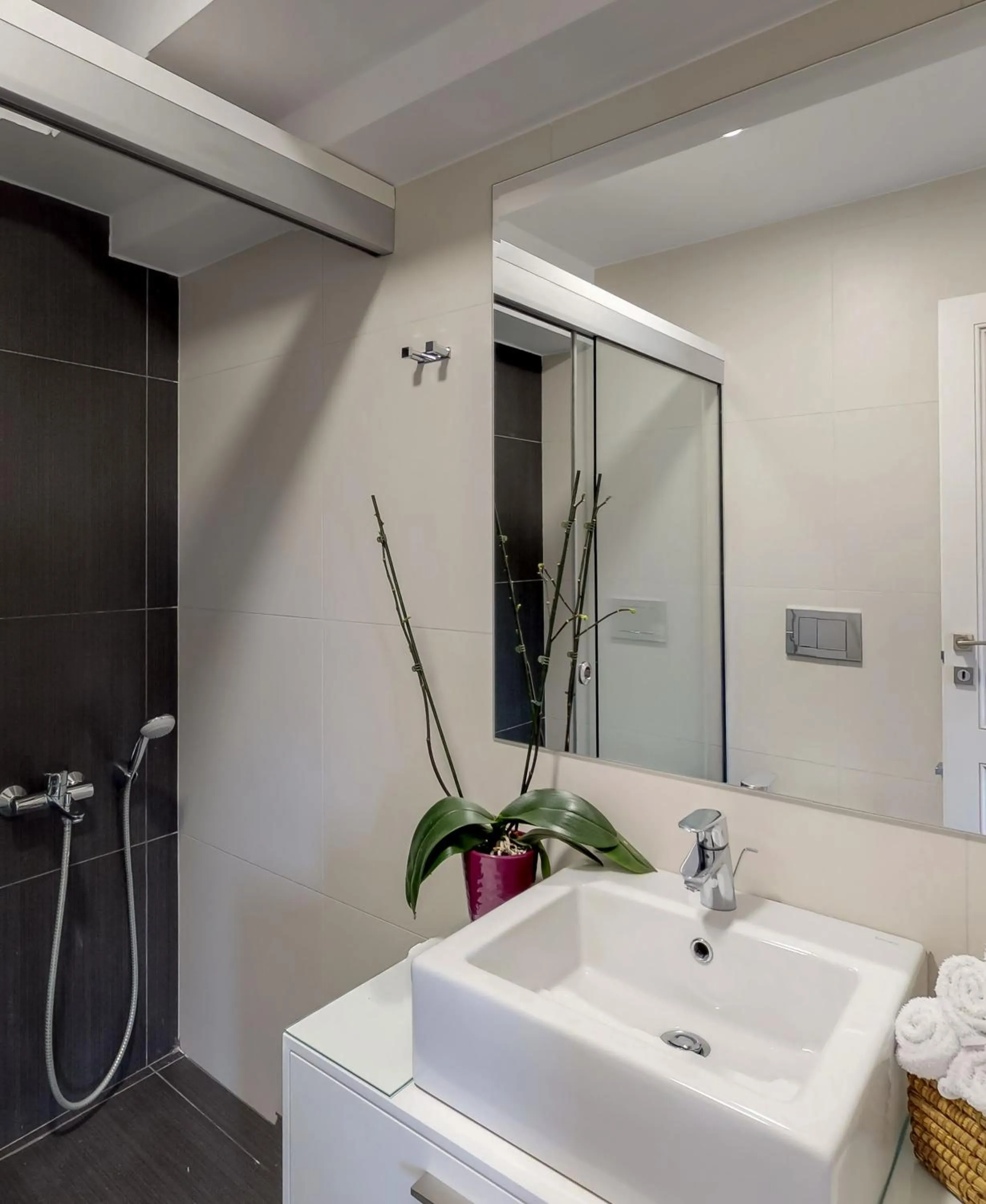 Shower in Ocean Villas Complex