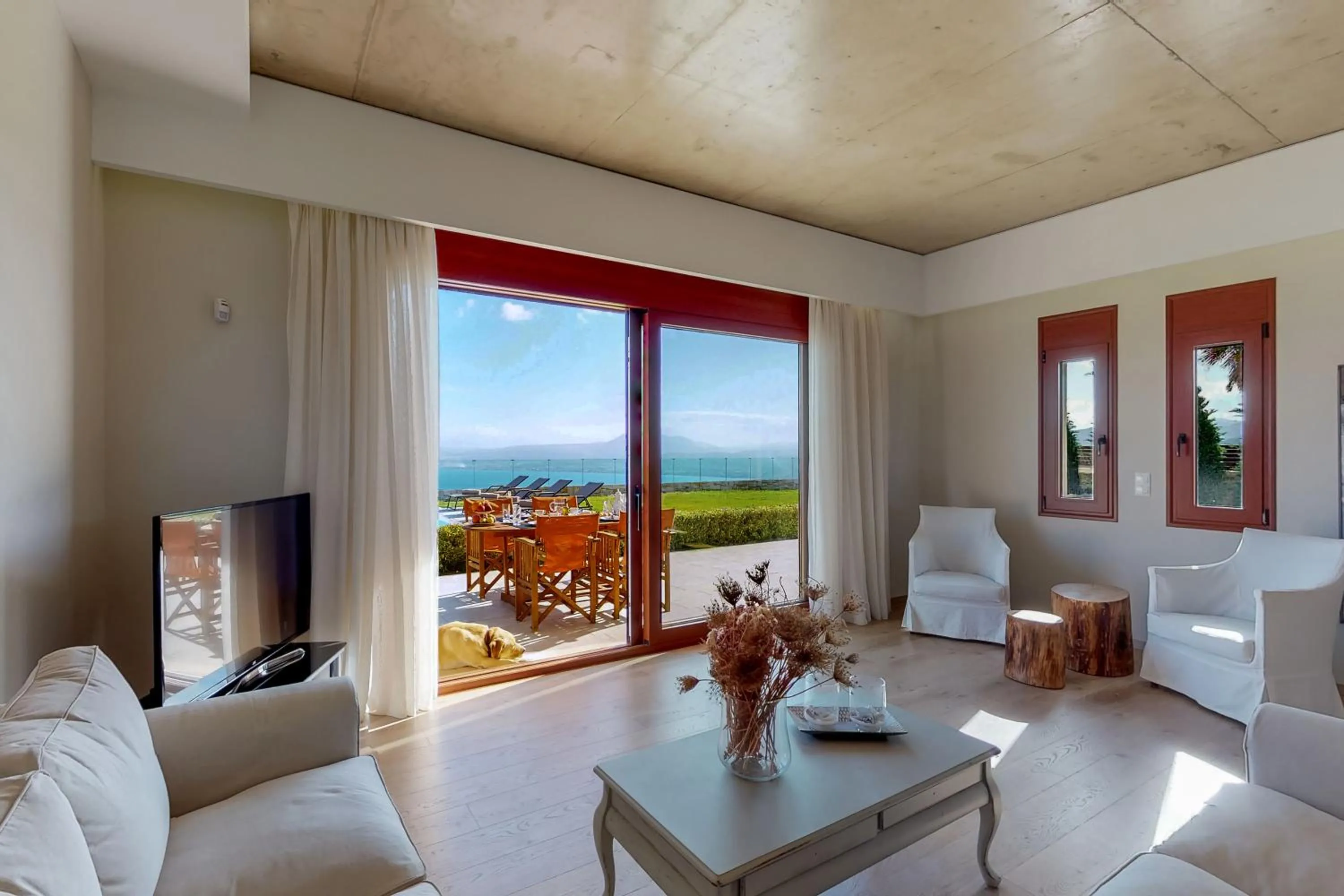 TV and multimedia in Ocean Villas Complex