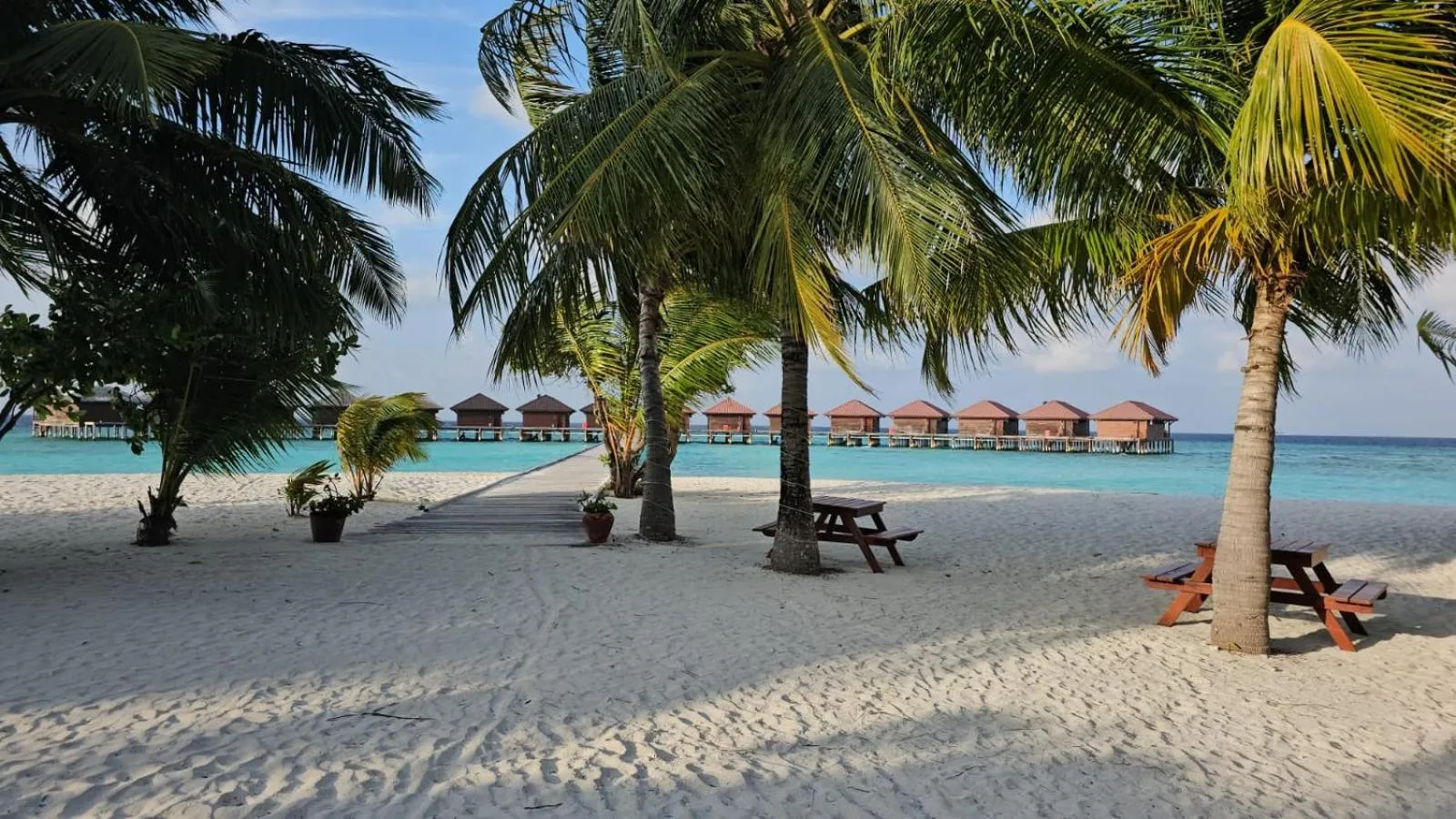 Beach in Filitheyo Island Resort
