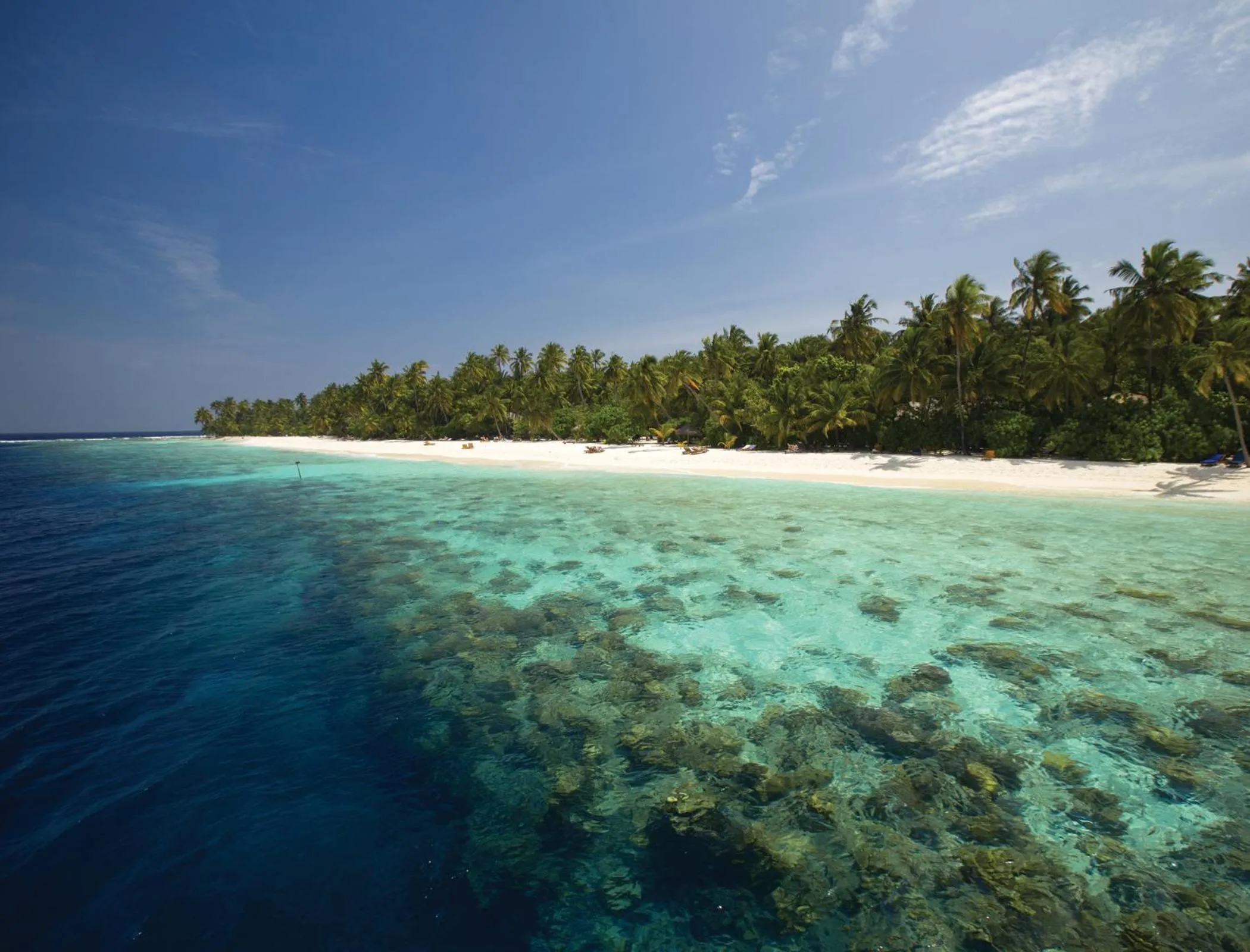 Snorkeling in Filitheyo Island Resort