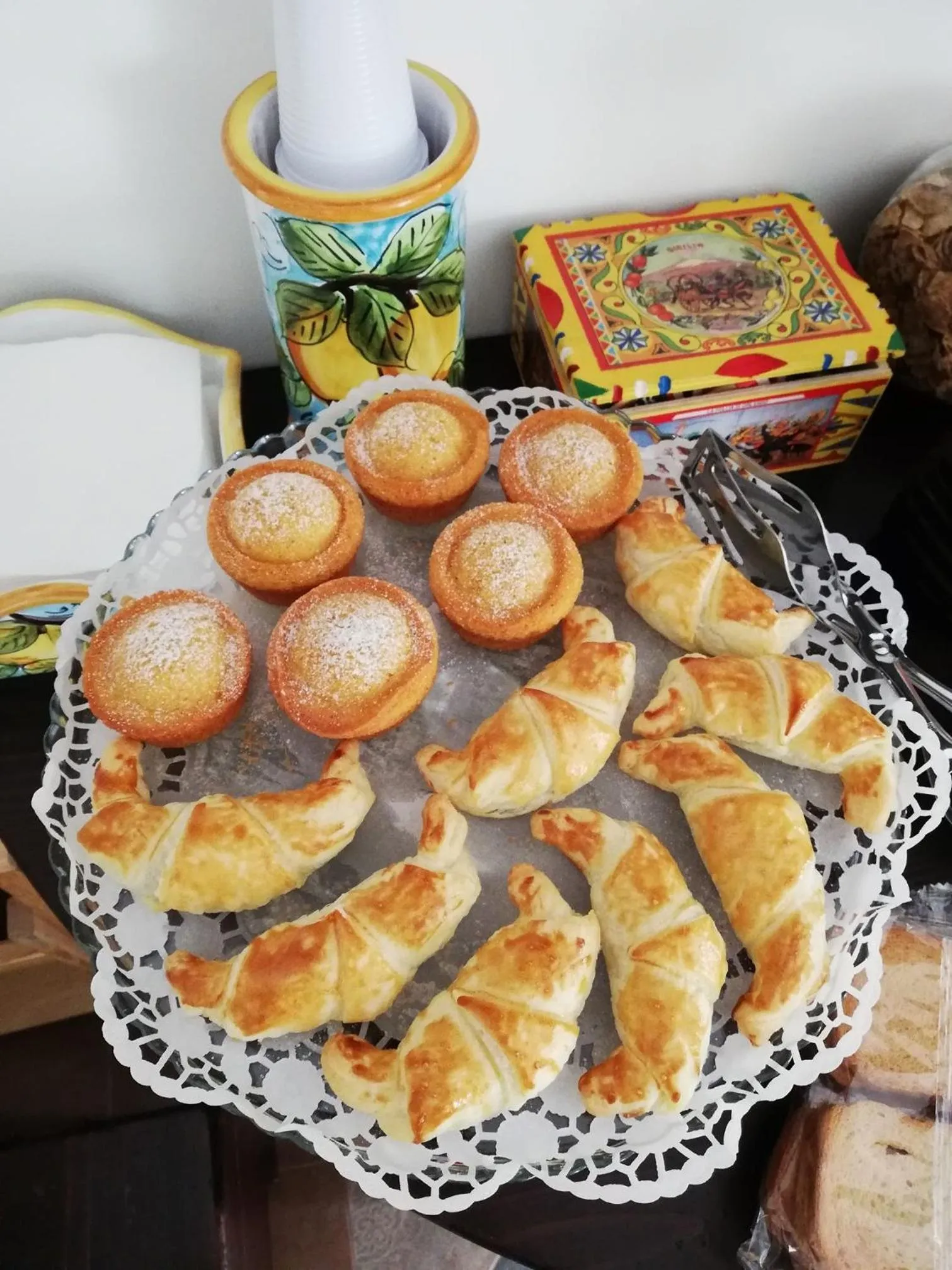 Buffet breakfast in Zù Mariu B&B