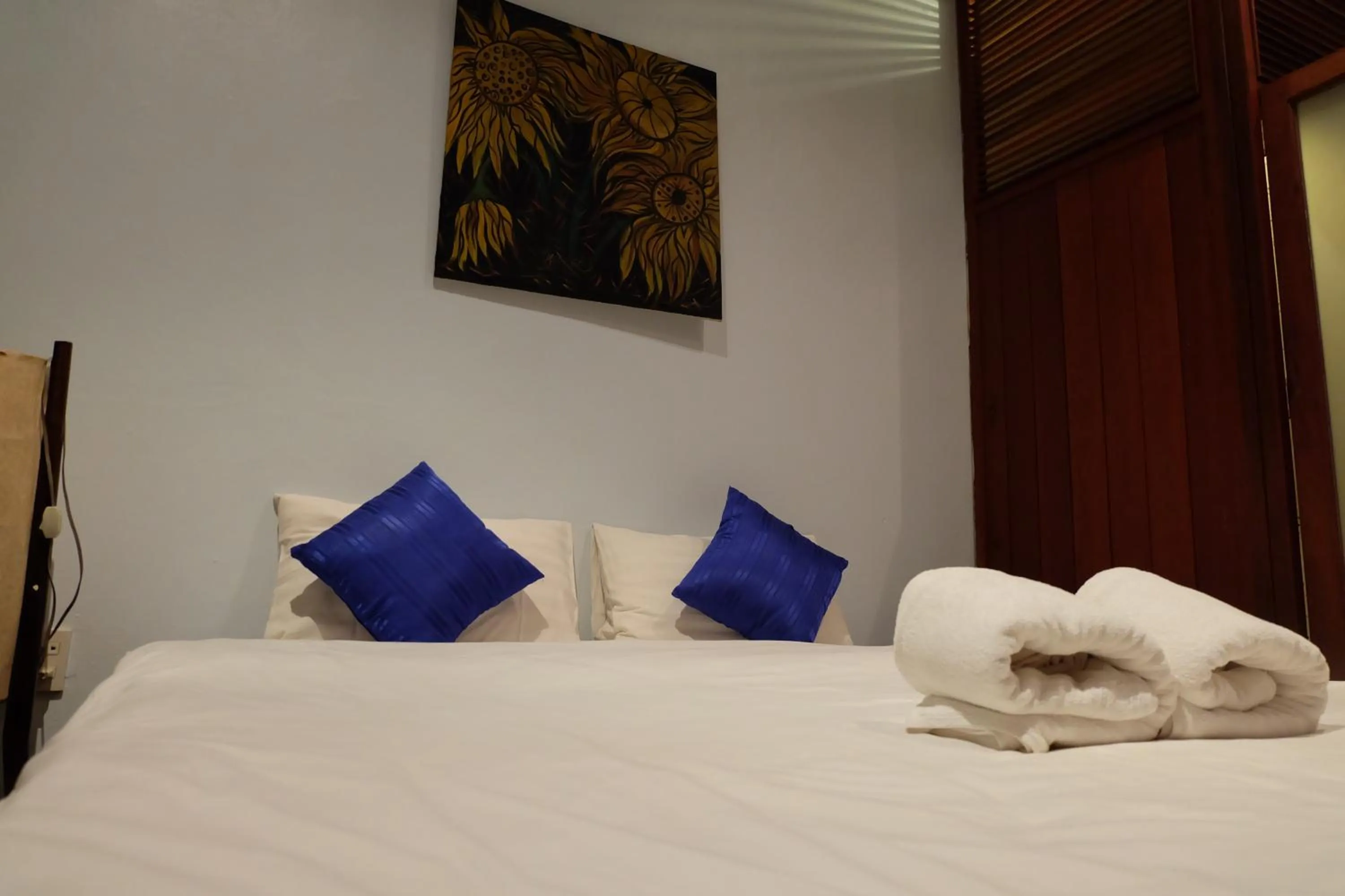 Bed in Inthira Thakhek