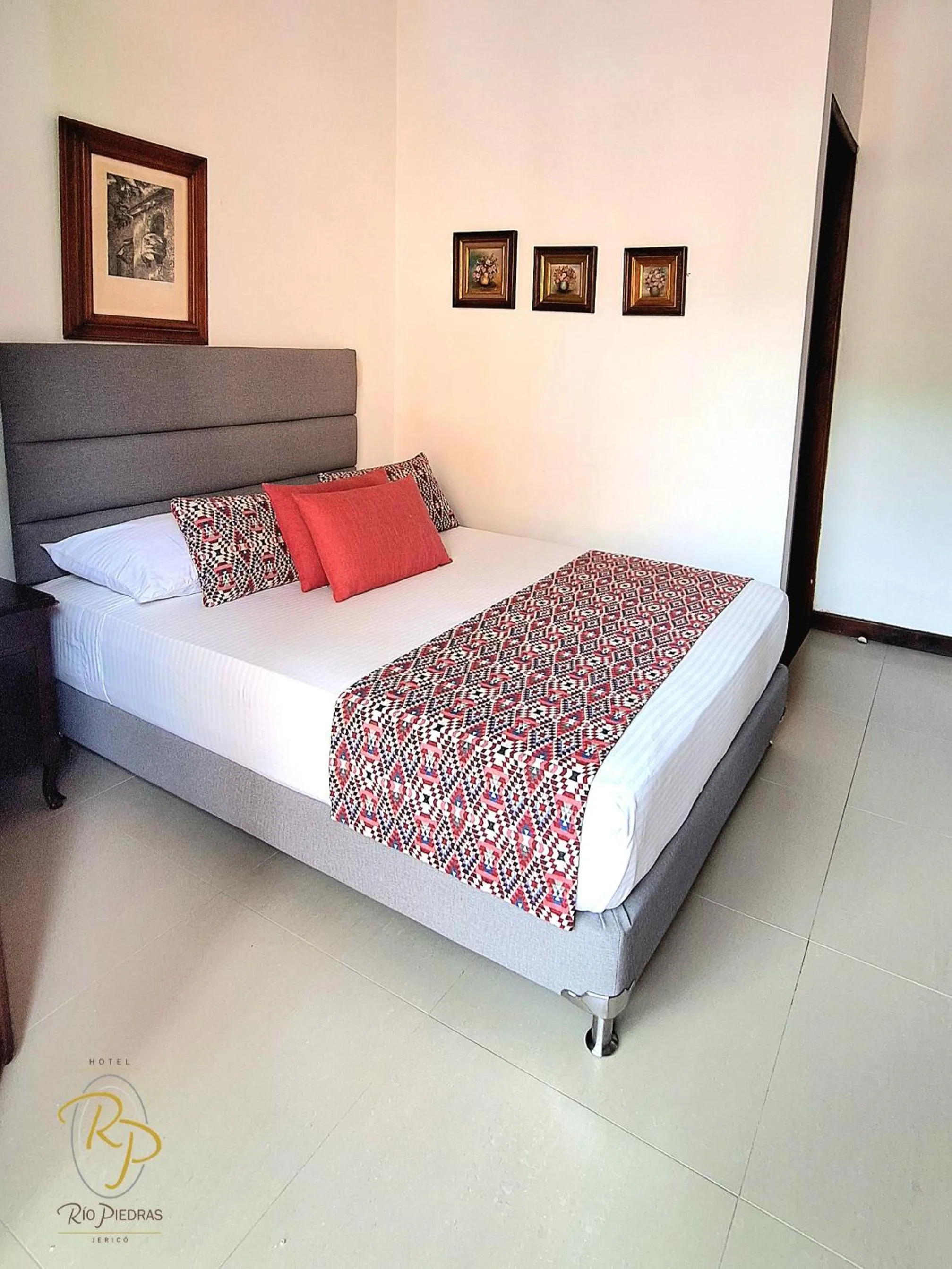 Bed in Hotel Rio Piedras