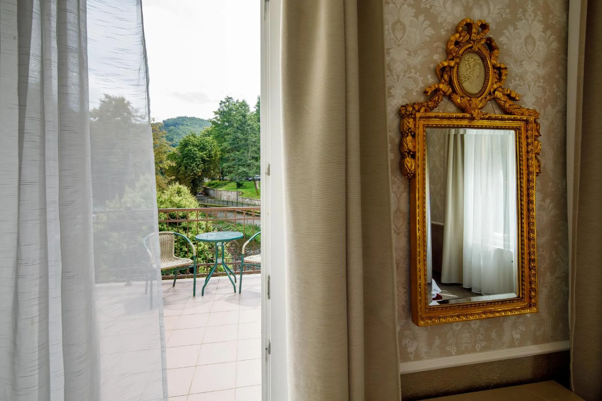 Villa Basileia Riverside