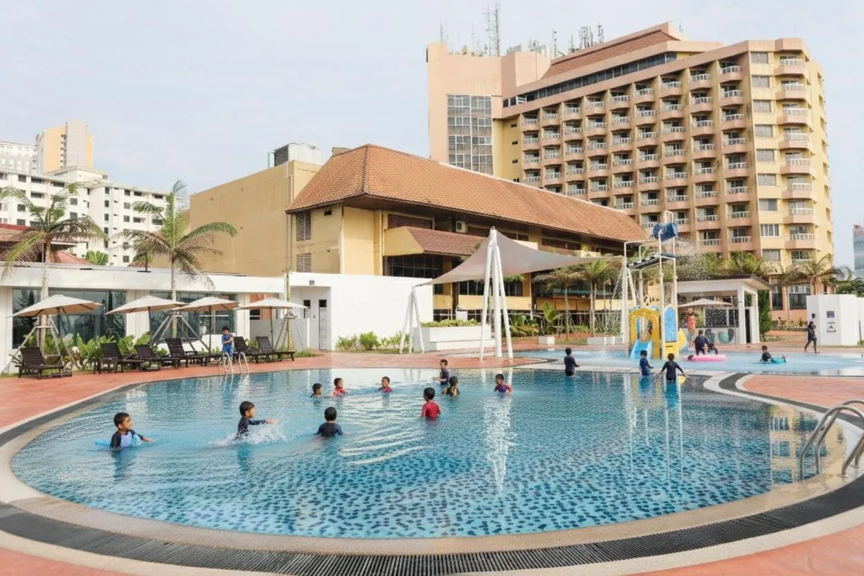 Primula Beach Hotel