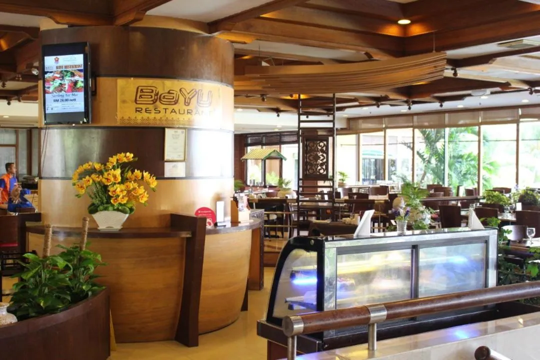 Restaurant/places to eat in Primula Beach Hotel