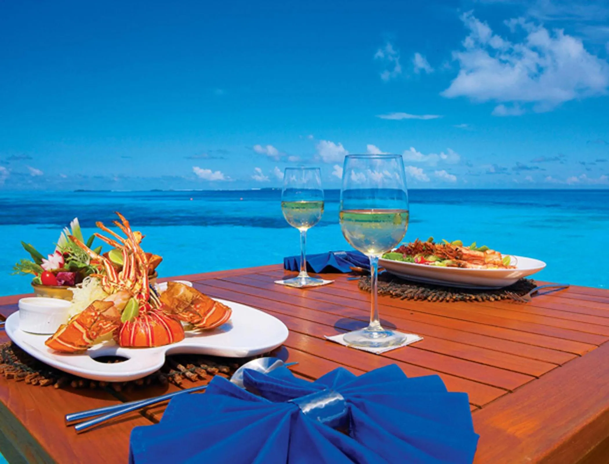 Food in Medhufushi Island Resort