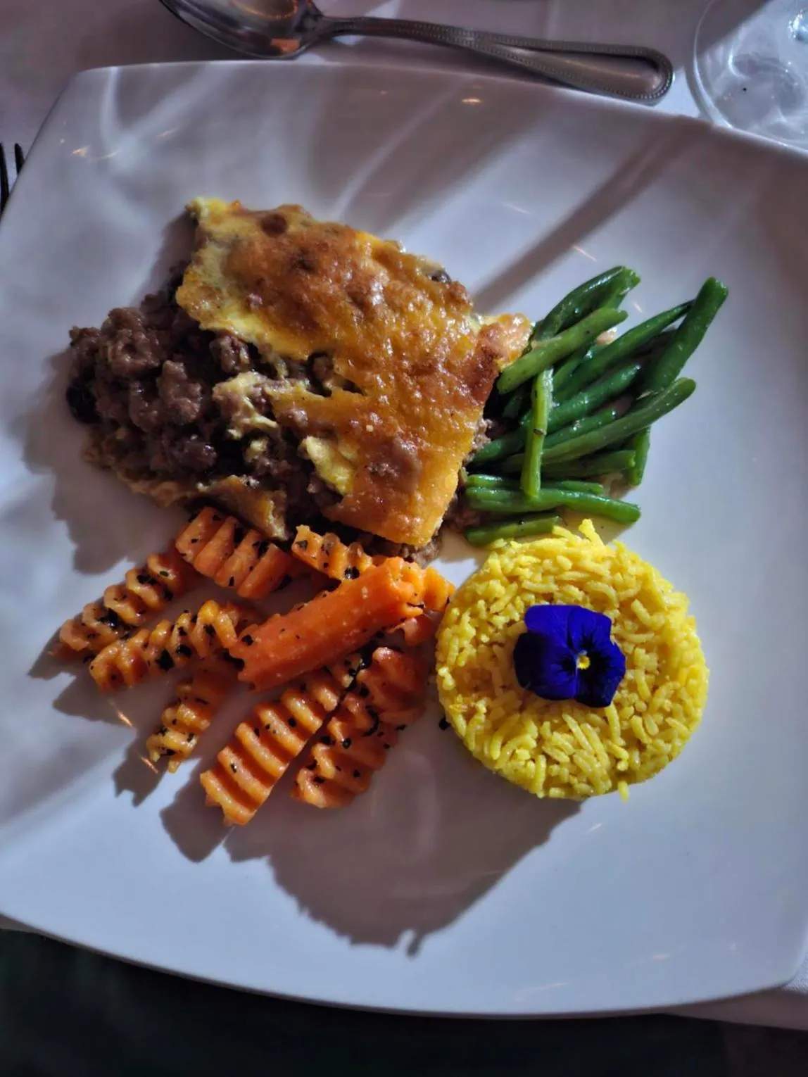 Food in Chestnut Country Lodge