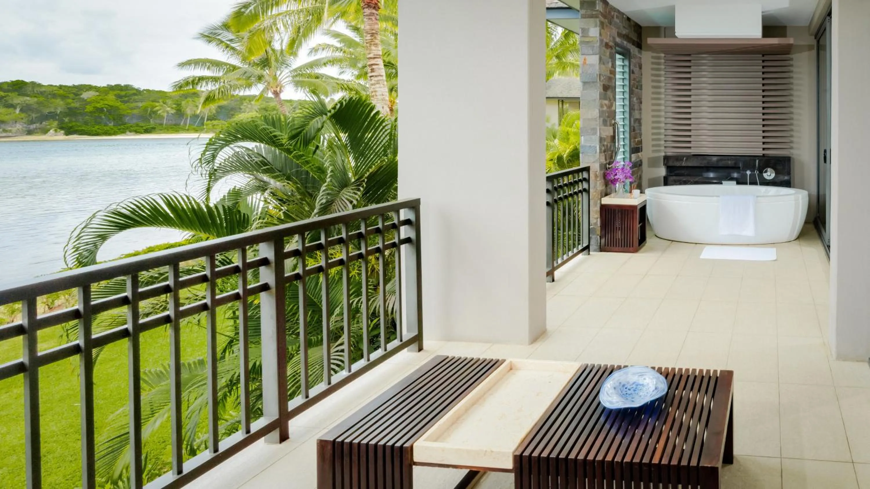 Photo of the whole room in InterContinental Fiji Golf Resort & Spa by IHG