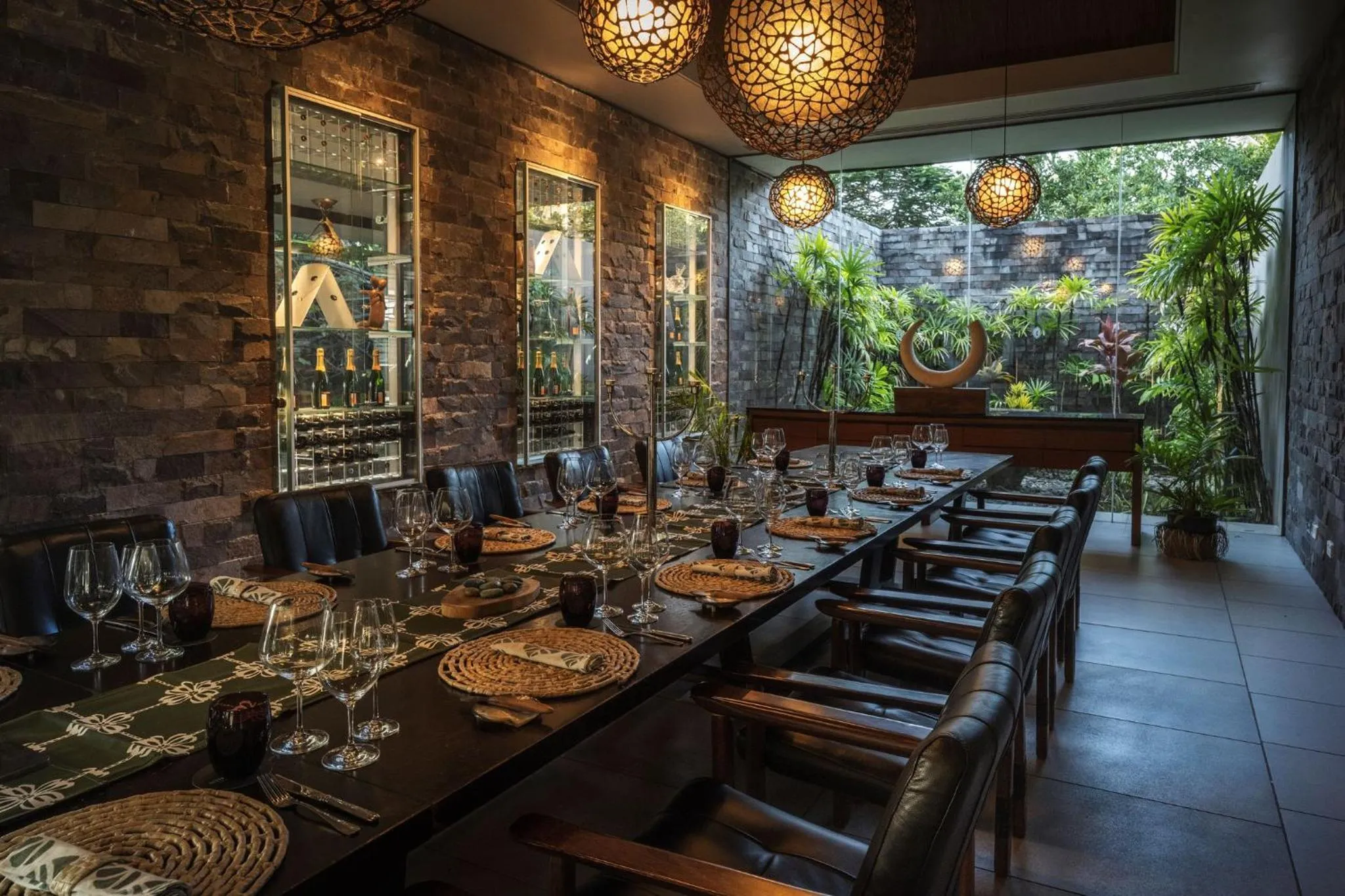 Restaurant/places to eat in InterContinental Fiji Golf Resort & Spa by IHG