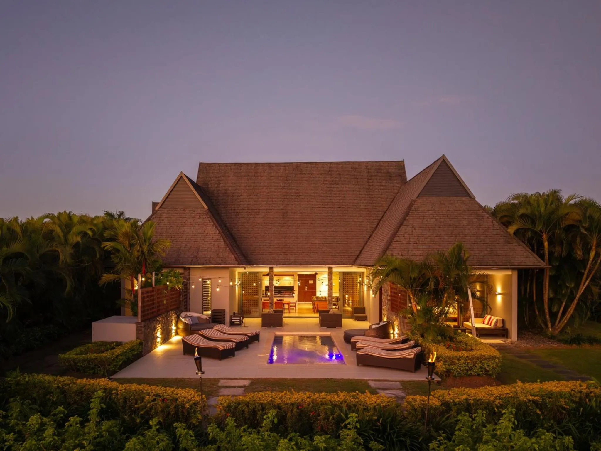 Photo of the whole room in InterContinental Fiji Golf Resort & Spa by IHG