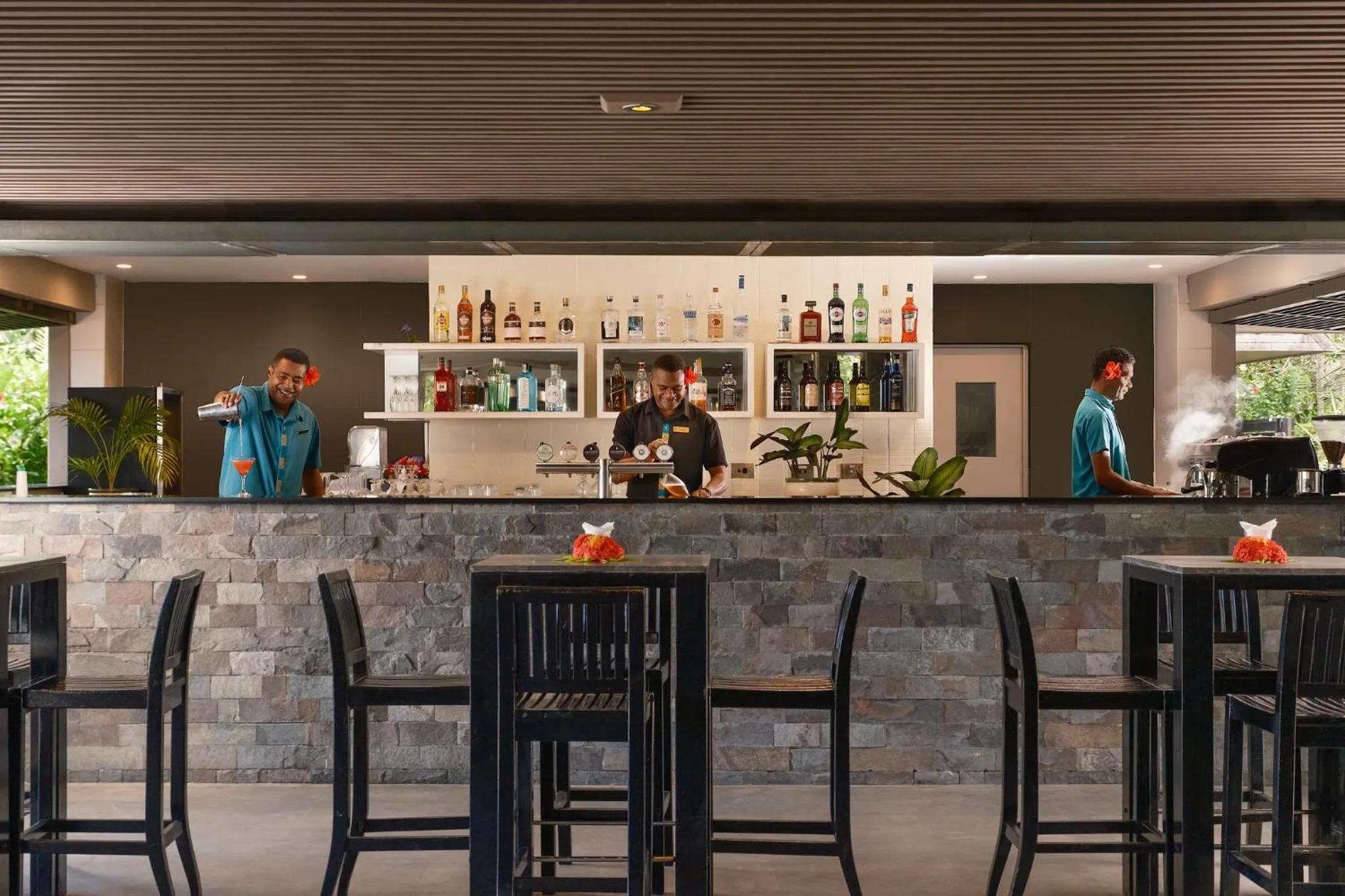 Restaurant/places to eat in InterContinental Fiji Golf Resort & Spa by IHG