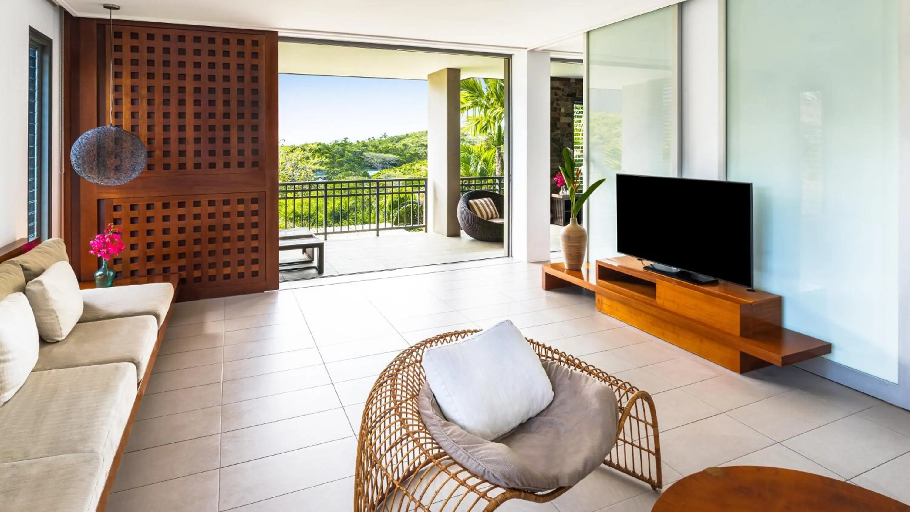 Photo of the whole room in InterContinental Fiji Golf Resort & Spa by IHG