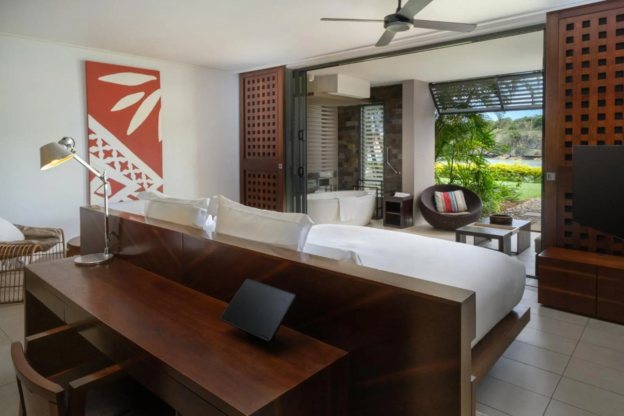 Photo of the whole room in InterContinental Fiji Golf Resort & Spa by IHG