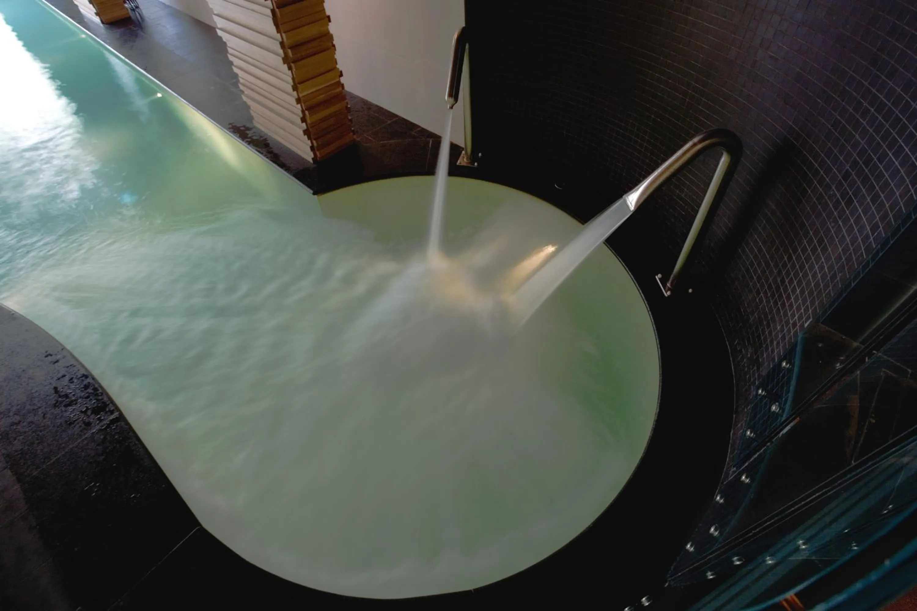 Swimming pool in Cascina Scova Resort