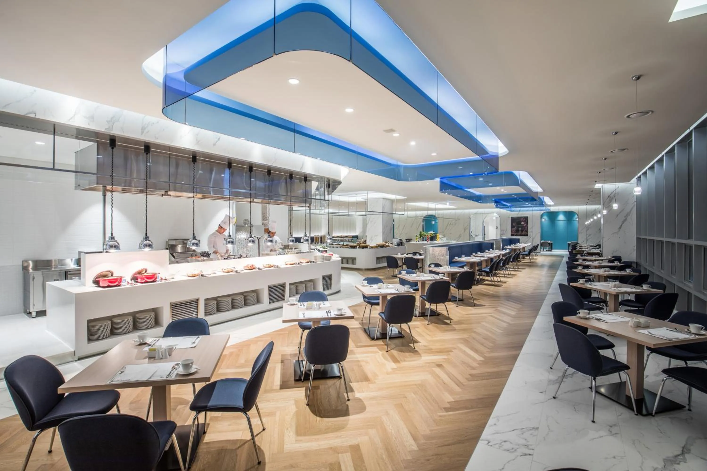 Restaurant/places to eat in St. John's Hotel