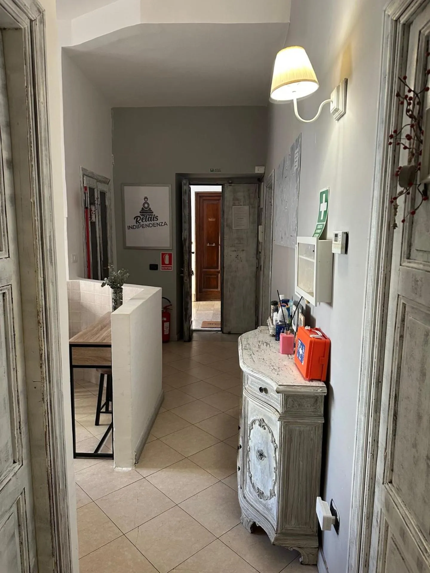 Living room, Bed in Guest House Relais Indipendenza