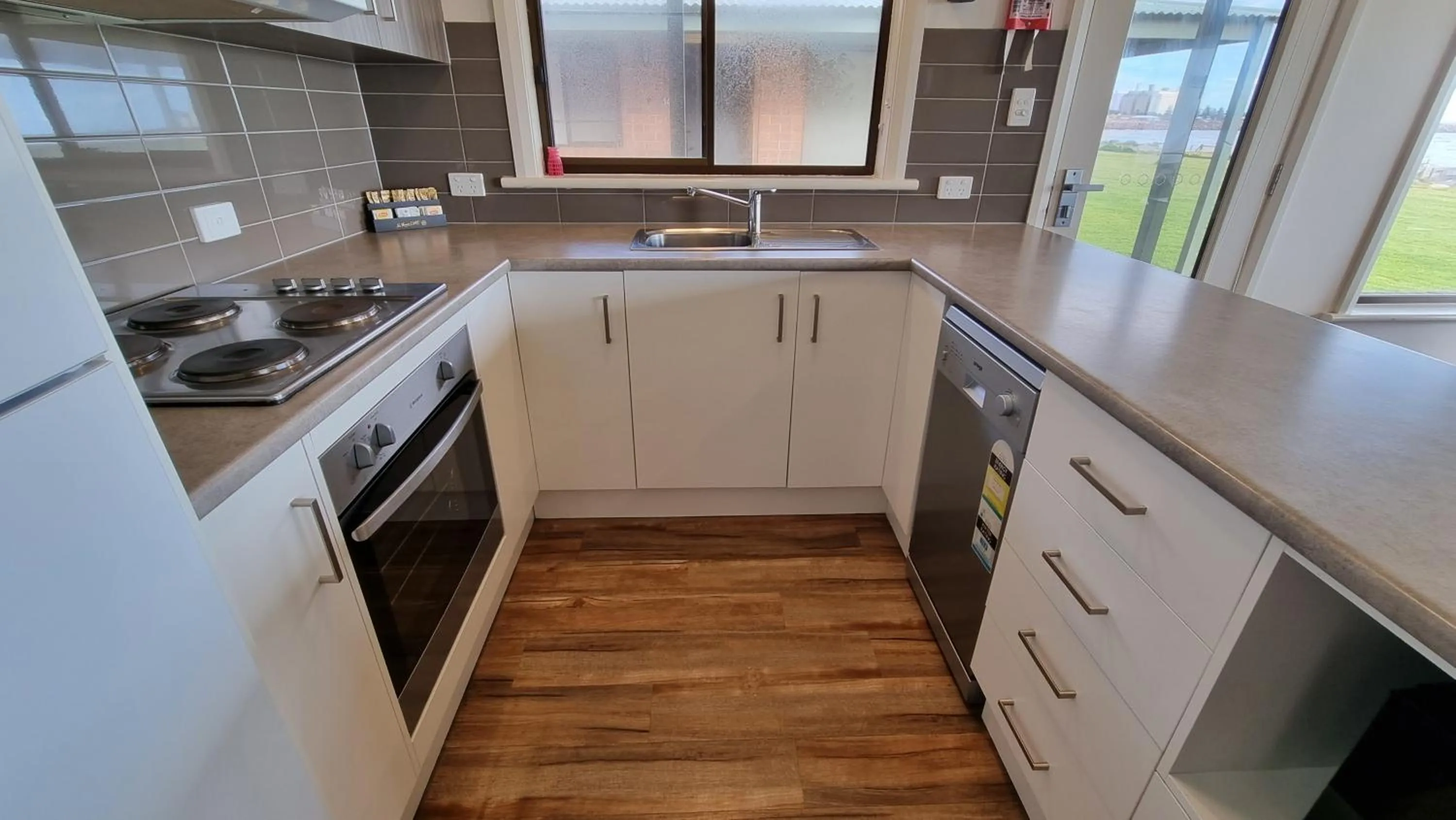 Kitchen or kitchenette in Wallaroo Holiday Park