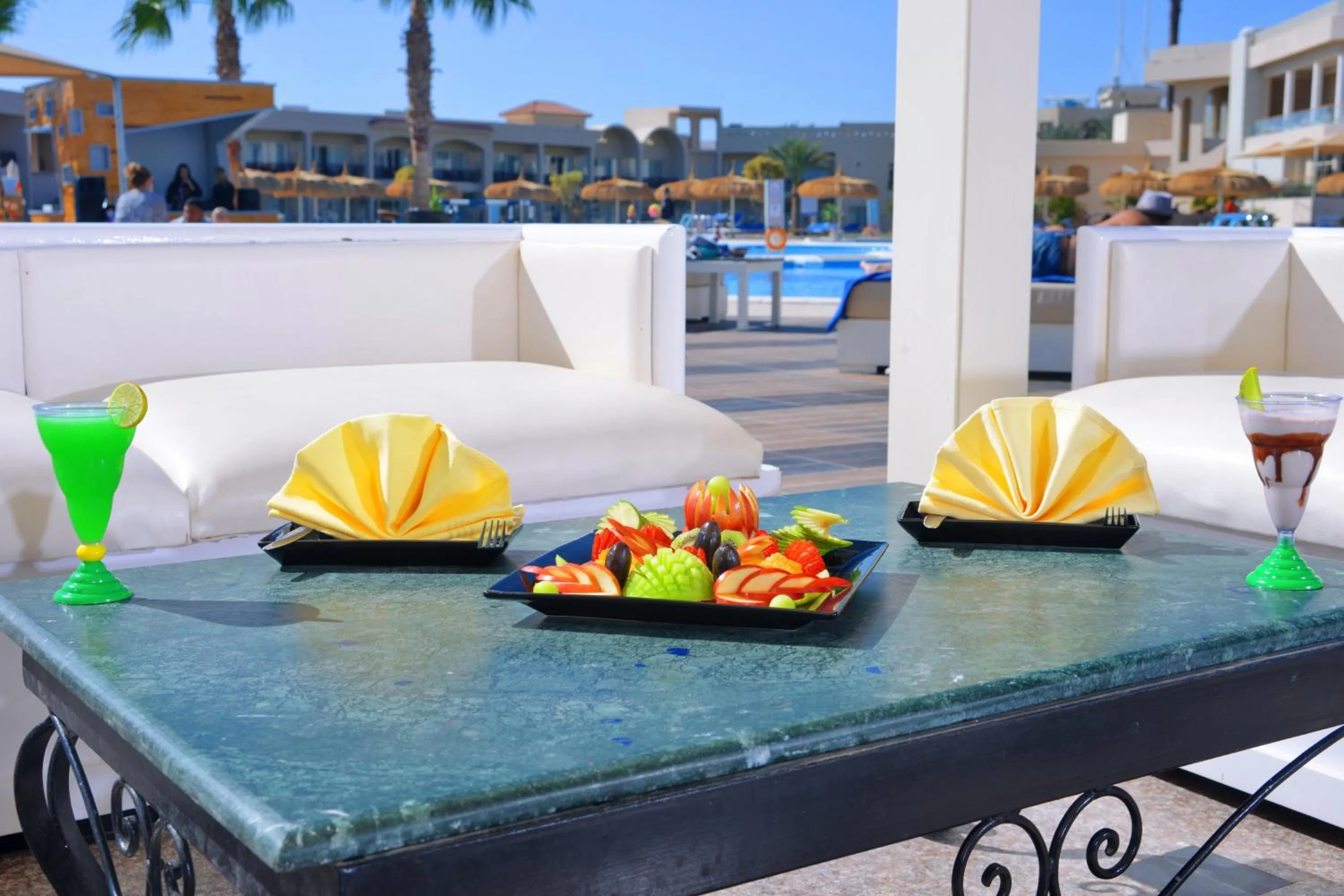 Food and drinks in Pickalbatros Royal Moderna Sharm "Aqua Park"- All inclusive