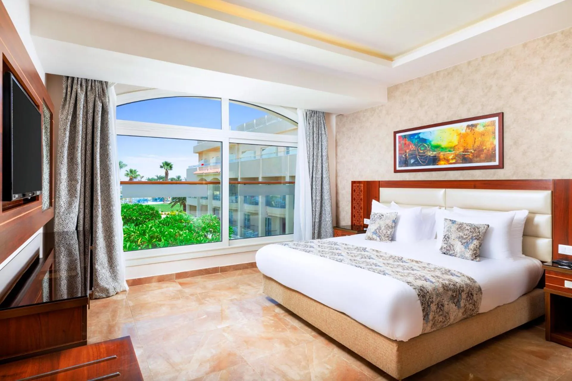 Bedroom, Bed in Pickalbatros Royal Moderna Sharm "Aqua Park"- All inclusive