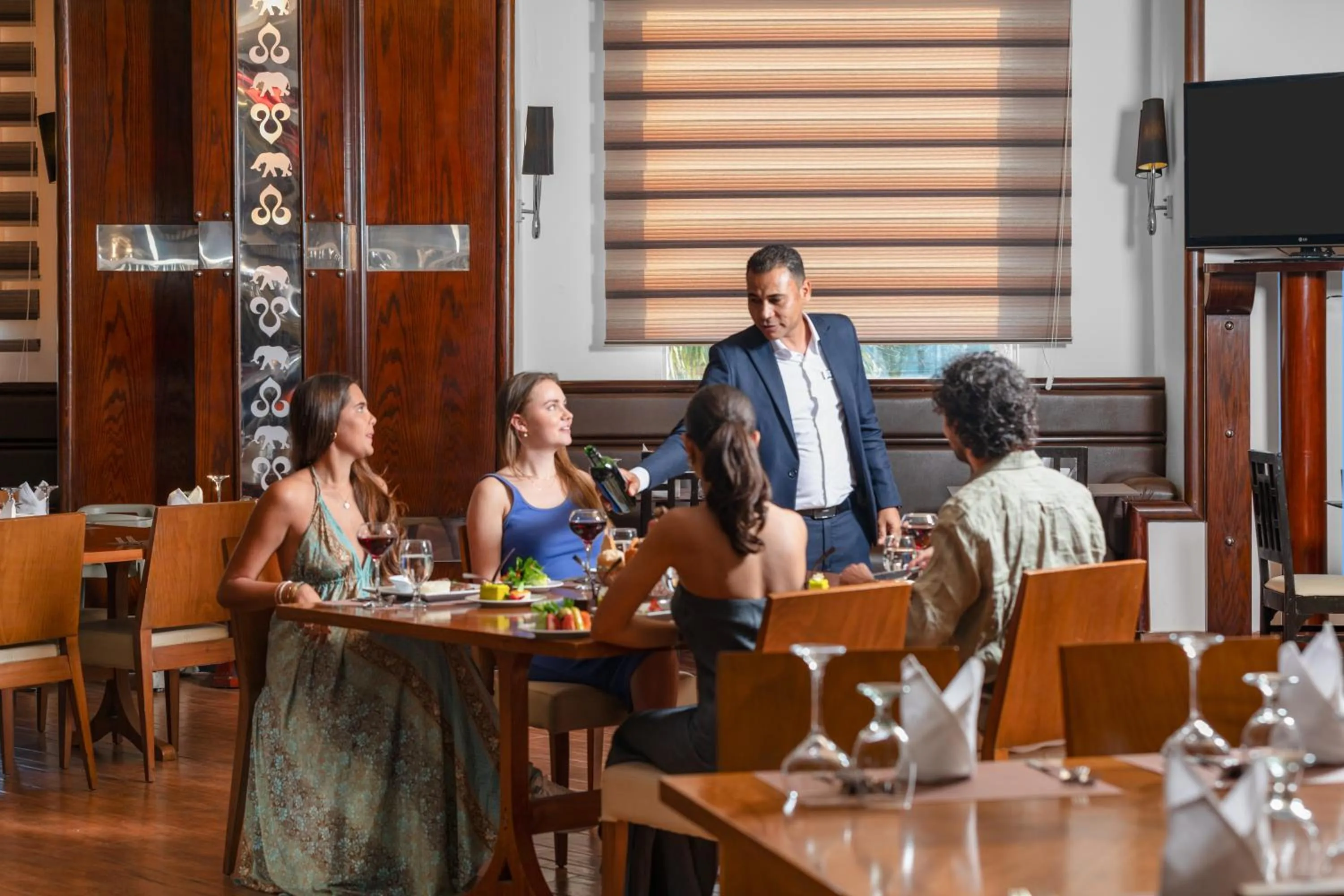 Food and drinks in Pickalbatros Royal Moderna Sharm "Aqua Park"- All inclusive