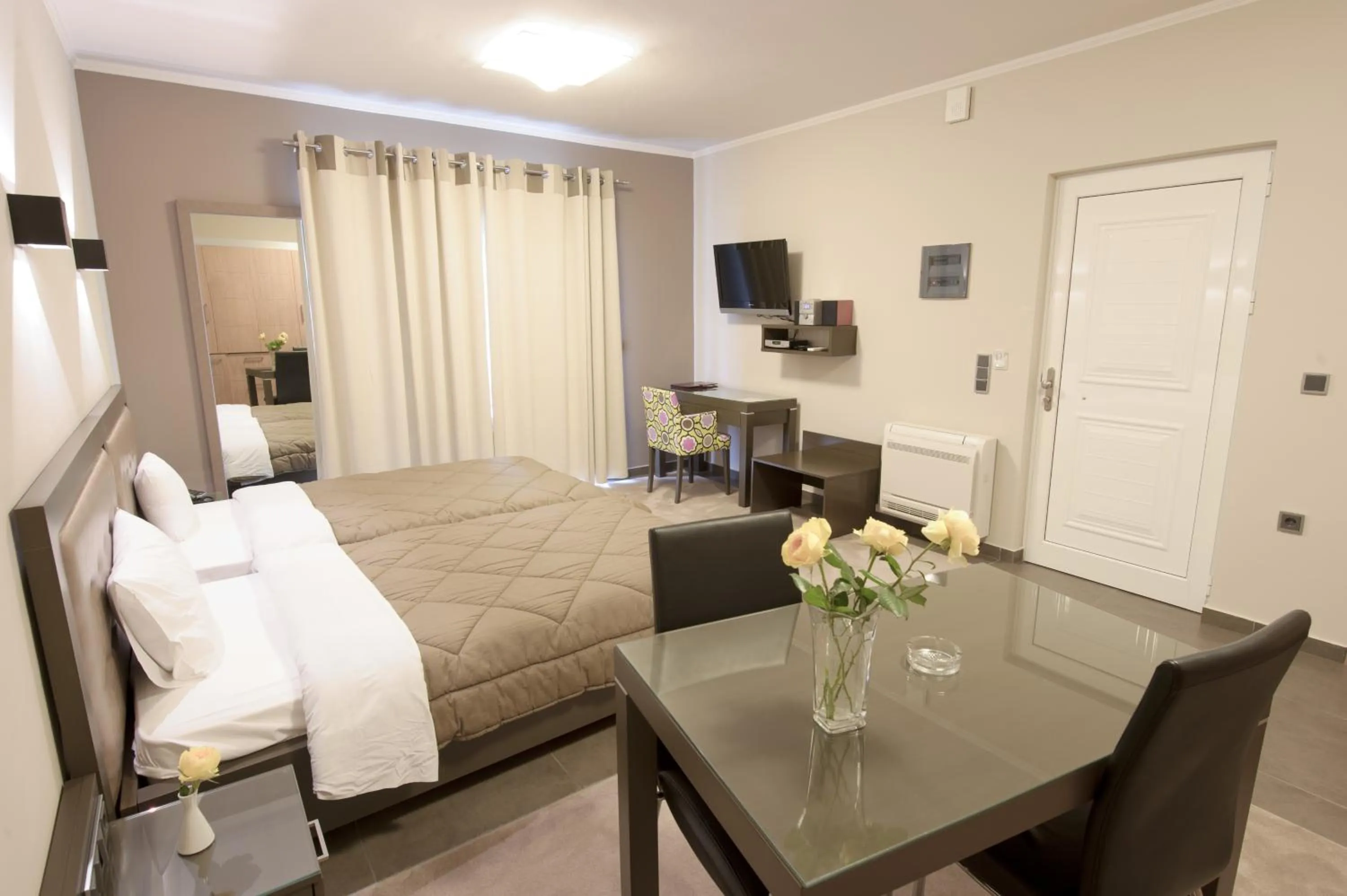 Bed in Castello Hotel