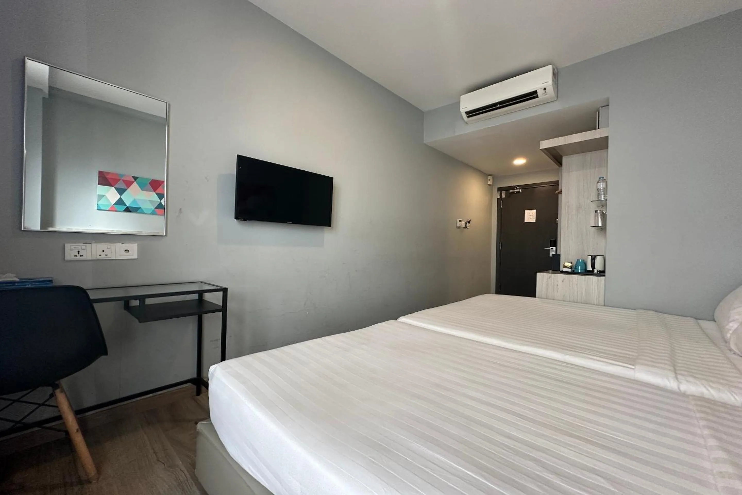 Bedroom, Bed in OYO Townhouse, Selayang formerly RHR Hotel