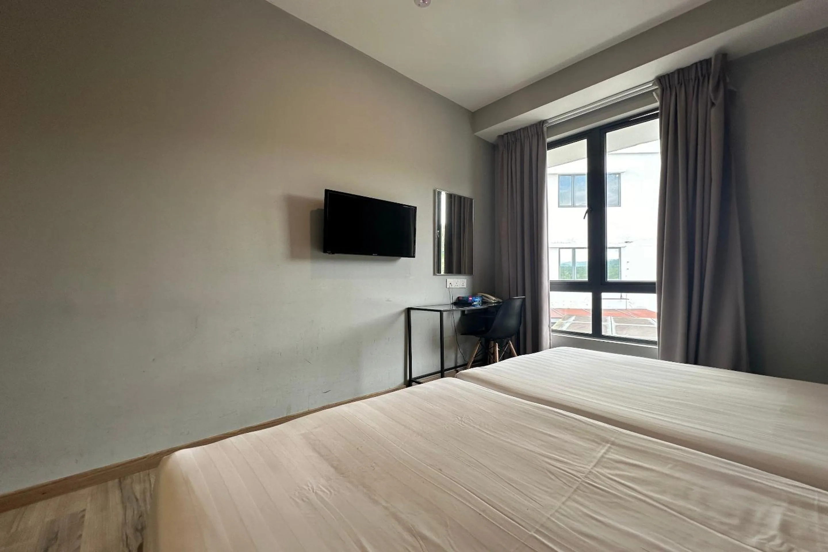 Bedroom, Bed in OYO Townhouse, Selayang formerly RHR Hotel