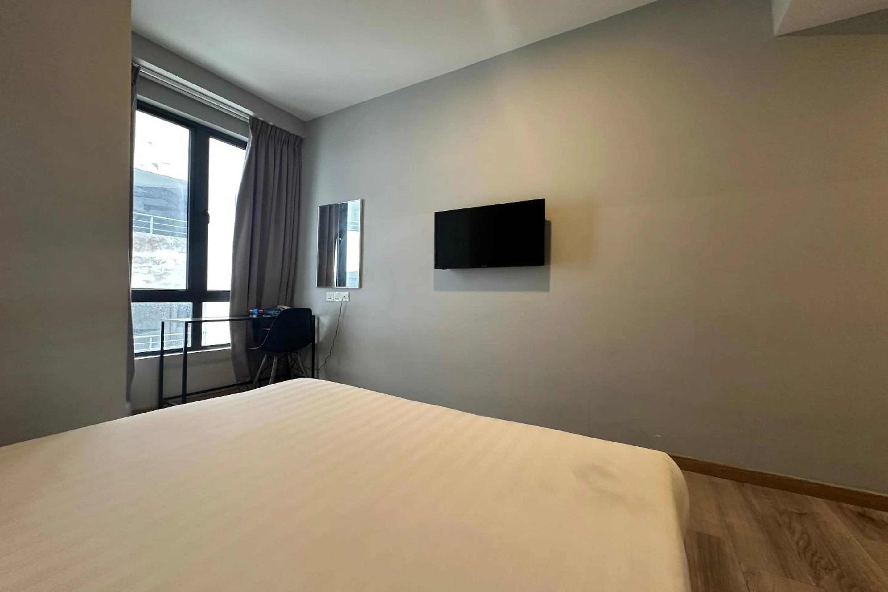 Bedroom, Bed in OYO Townhouse, Selayang formerly RHR Hotel