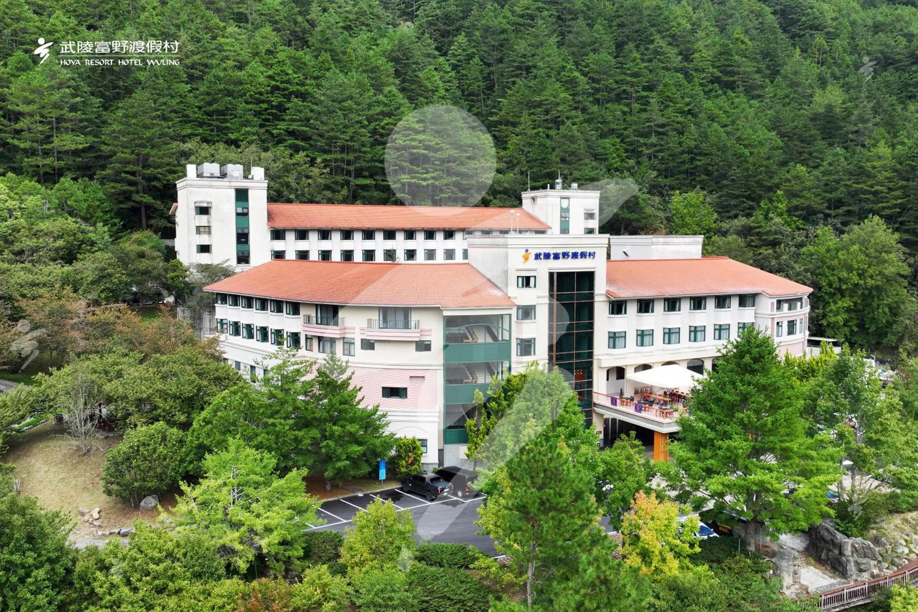 Property building in Hoya Resort, Wuling