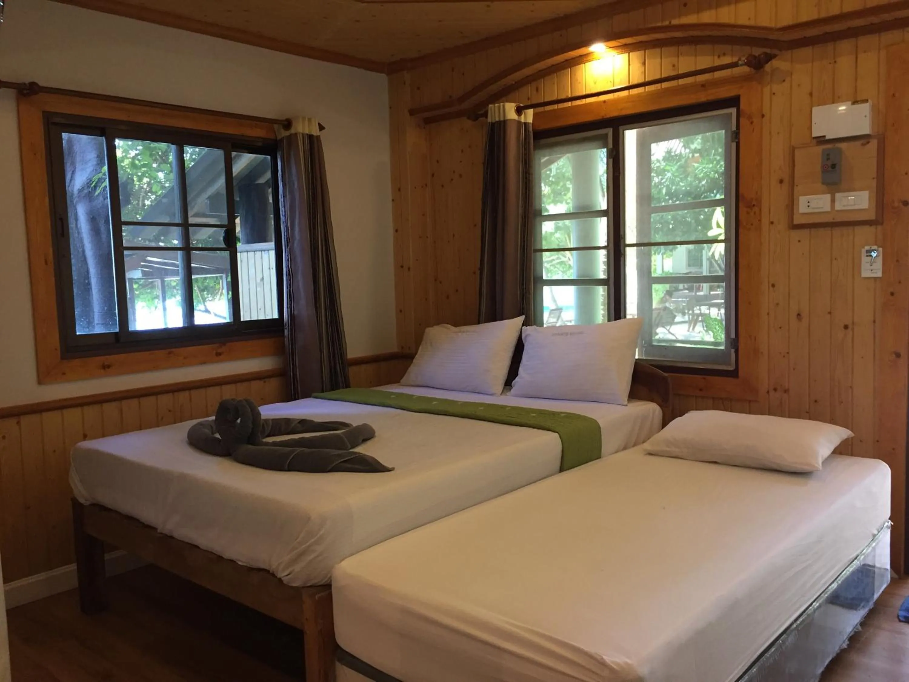 Bed in Big Fish Resort Koh Tao