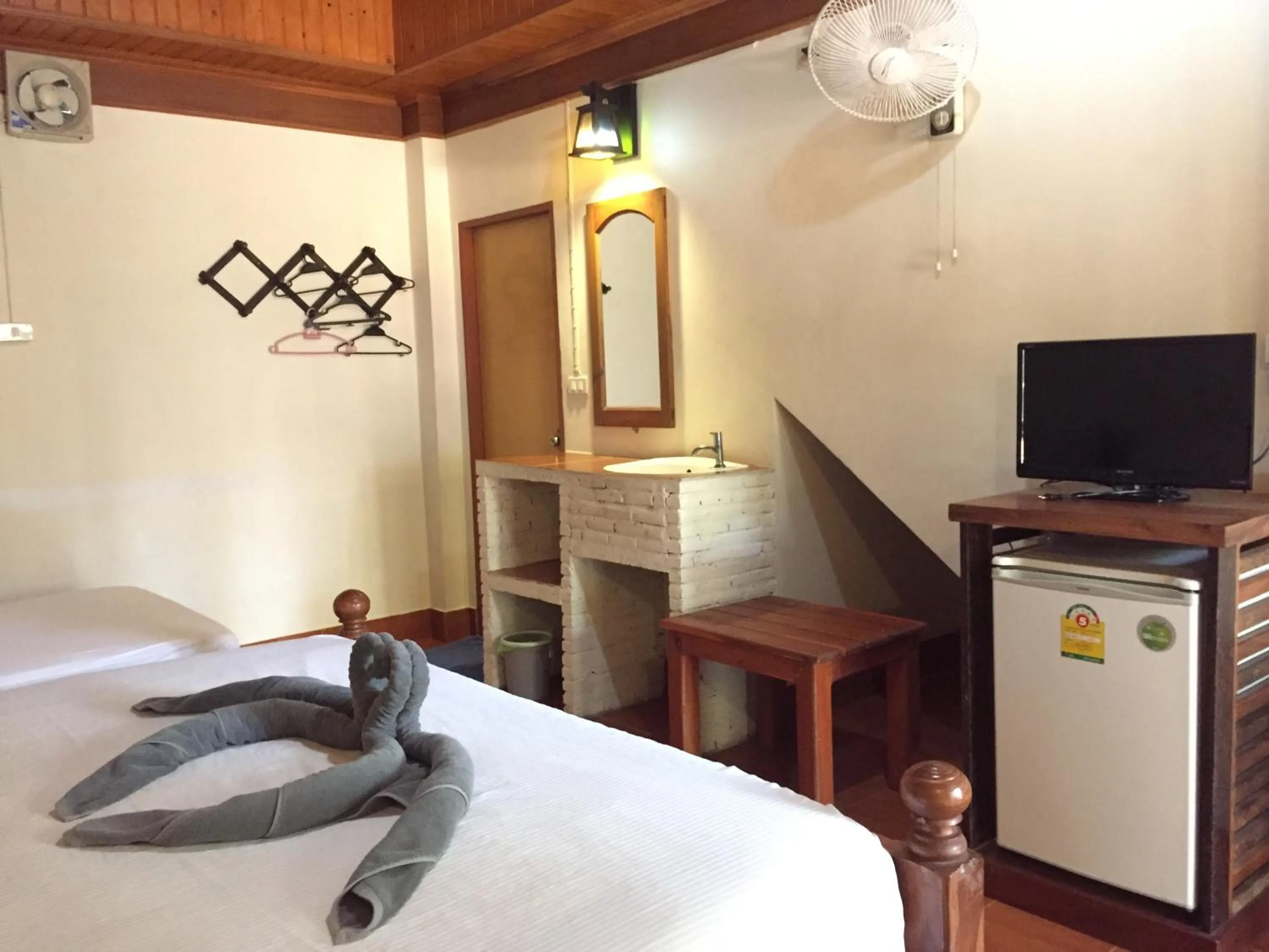 Bed in Big Fish Resort Koh Tao