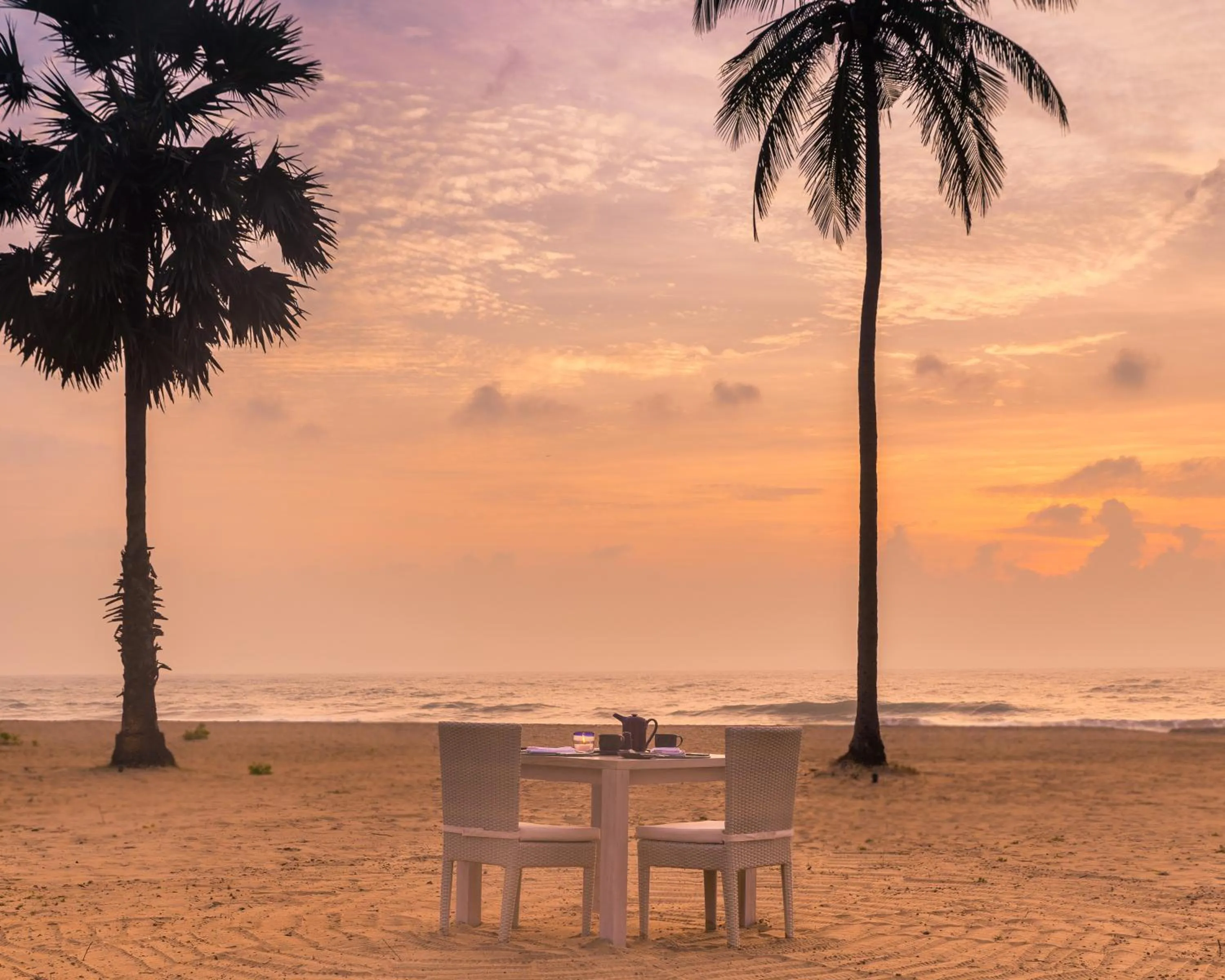 Food and drinks in Jetwing Surf & Safari, A Luxury Reserve