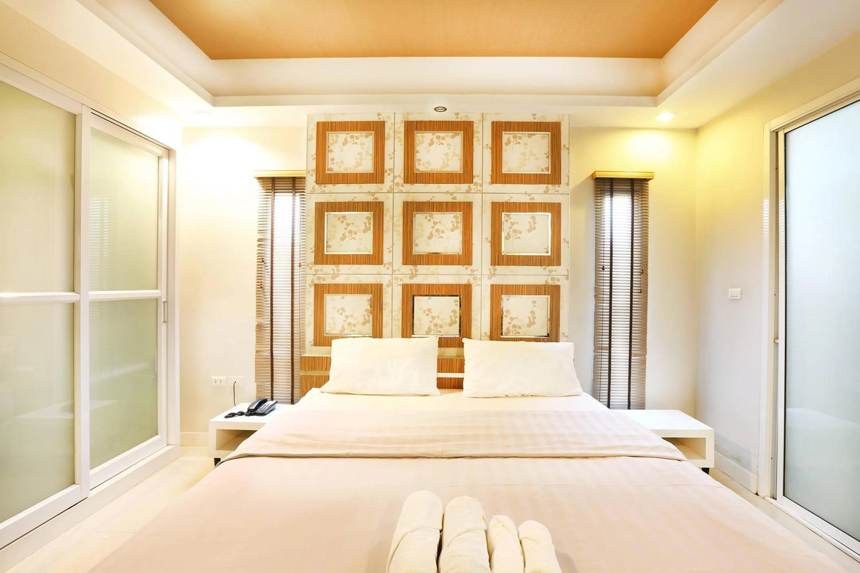 Bed in The Luxury Residence