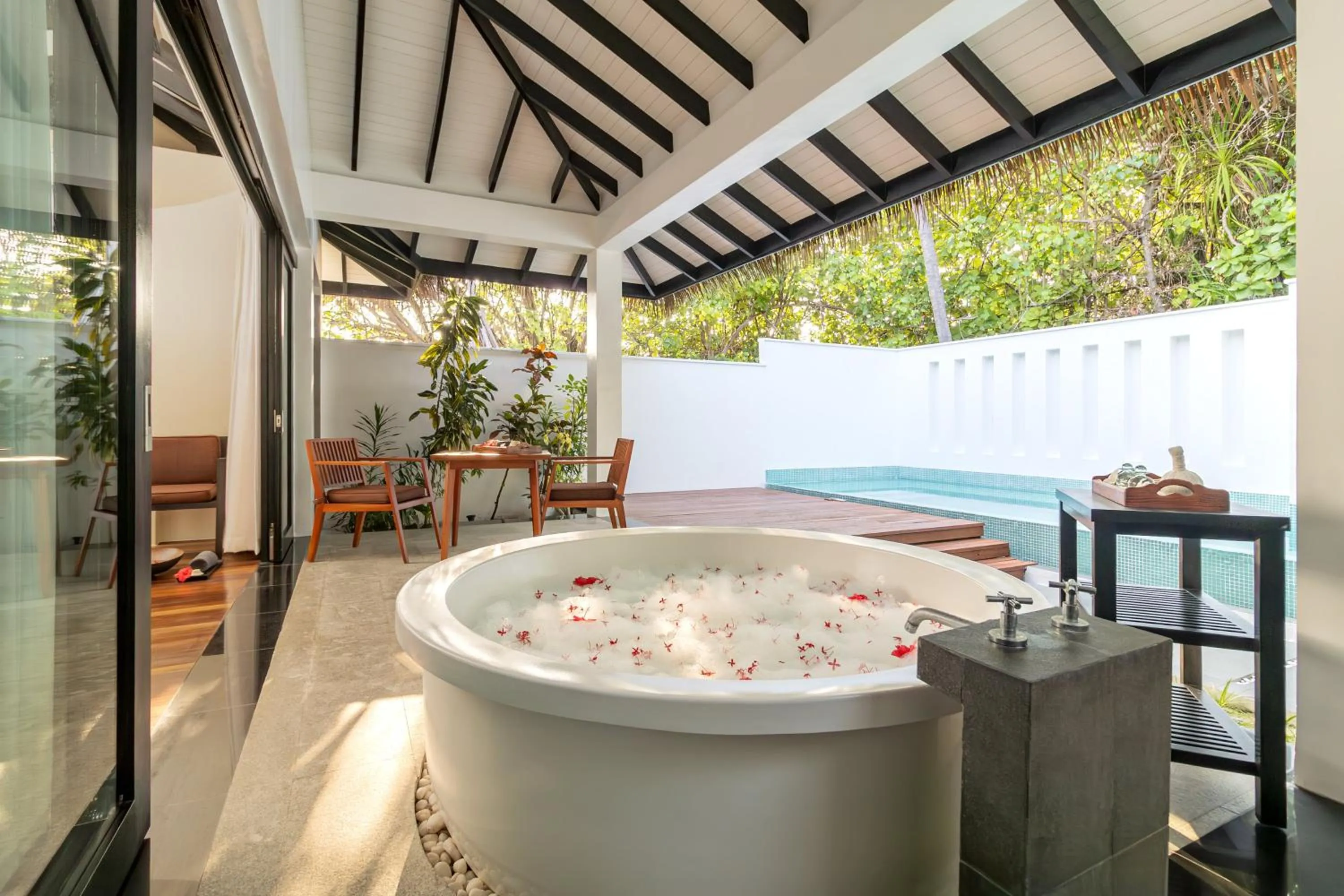 Spa and wellness centre/facilities in Noku Maldives, Vignette Collection by IHG