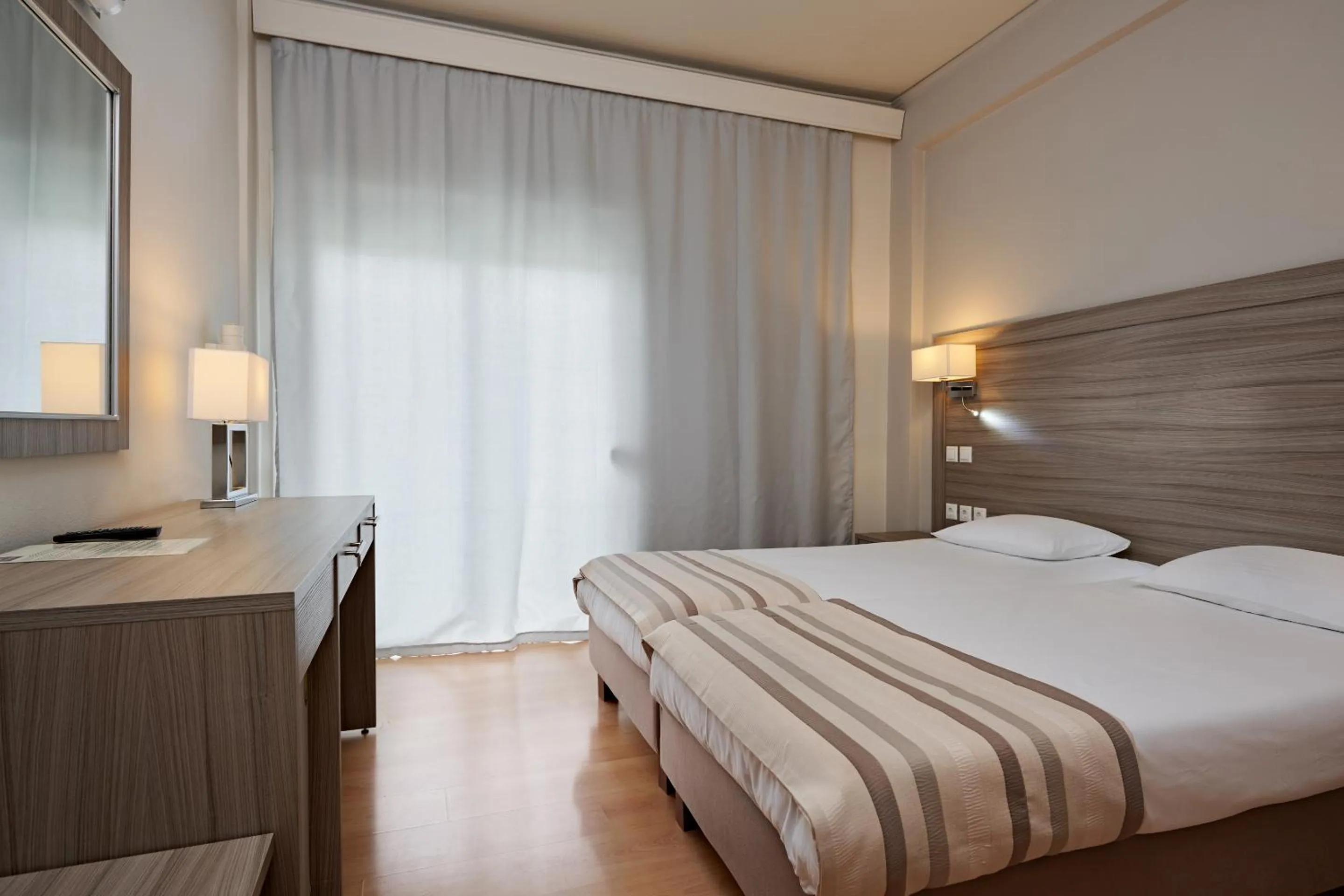 Bedroom, Bed in Byzantio Hotel